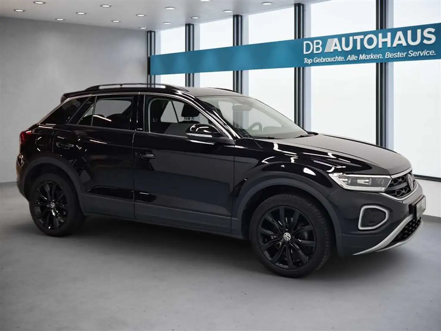 Volkswagen T-Roc Move 1.5 TSI ACT DSG Schwarz - 2
