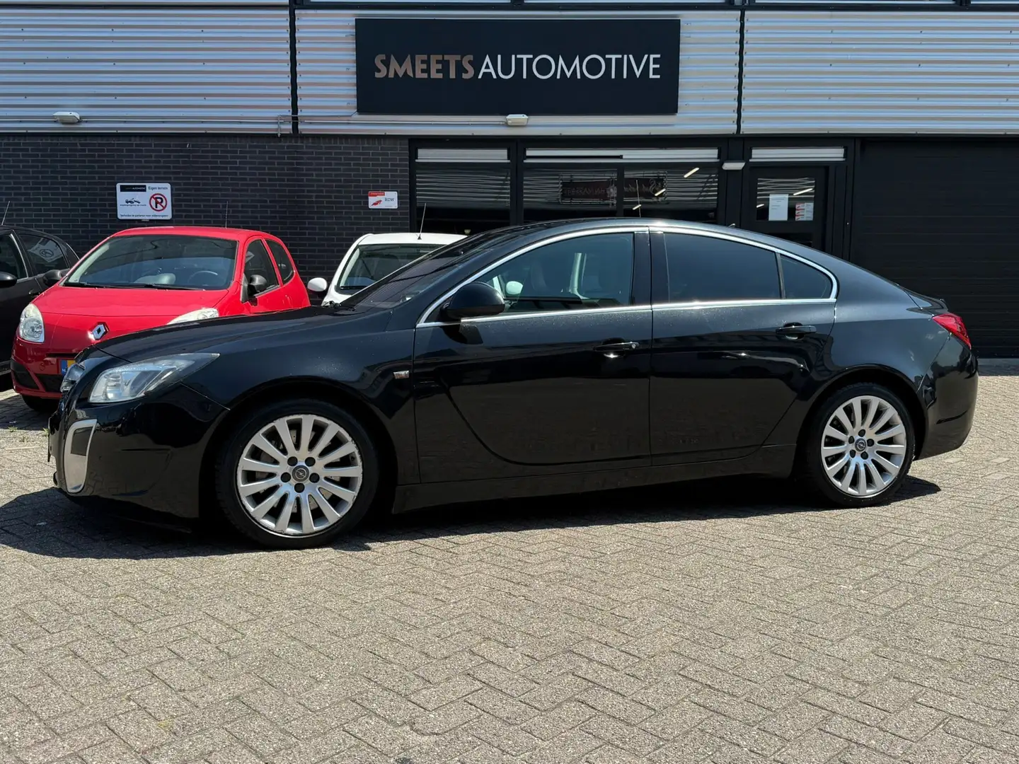Opel Insignia 2.8 T OPC 4x4Automaat,Navi,Cruise Noir - 1