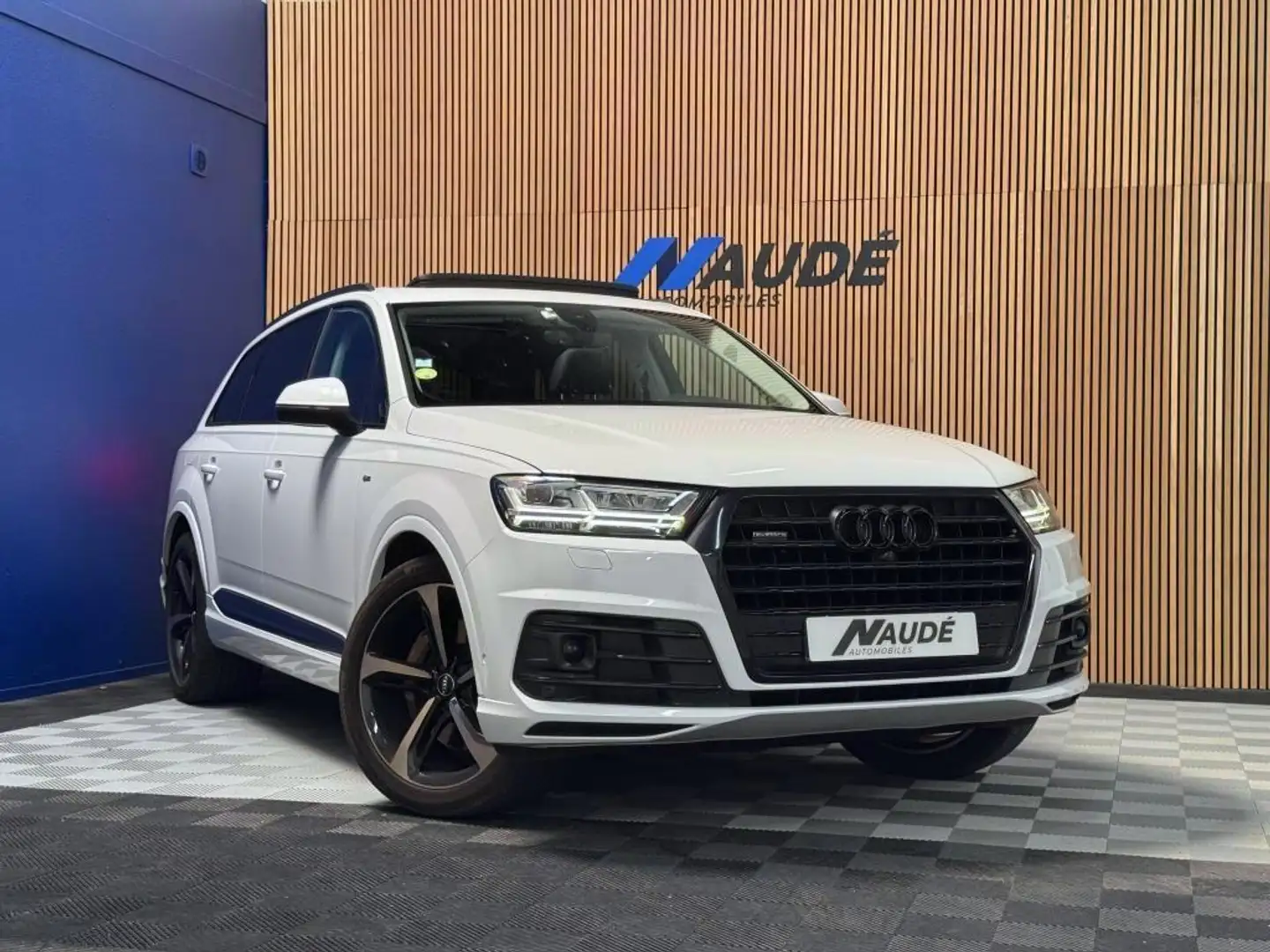 Audi Q7 V6 3.0 TDI 272 CH Tiptronic 8 AVUS EXTENDED PACK SLINE Quattro Weiß - 1