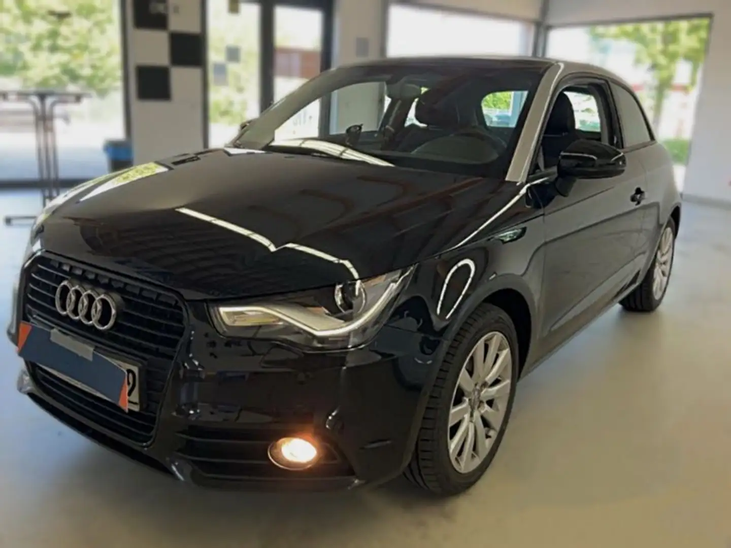 Audi A1 1.4 Sport|Xenon|Sitzheiz|PDC|T-Leder|Displ-BT Schwarz - 1