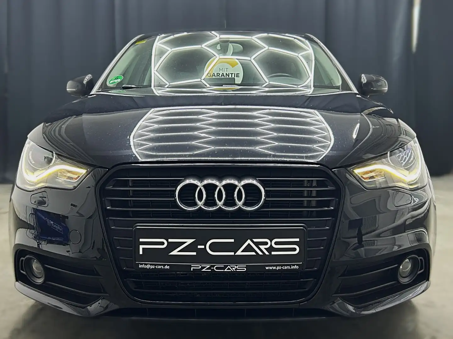 Audi A1 1.4 Sport|Xenon|Sitzheiz|PDC|T-Leder|Displ-BT Noir - 2