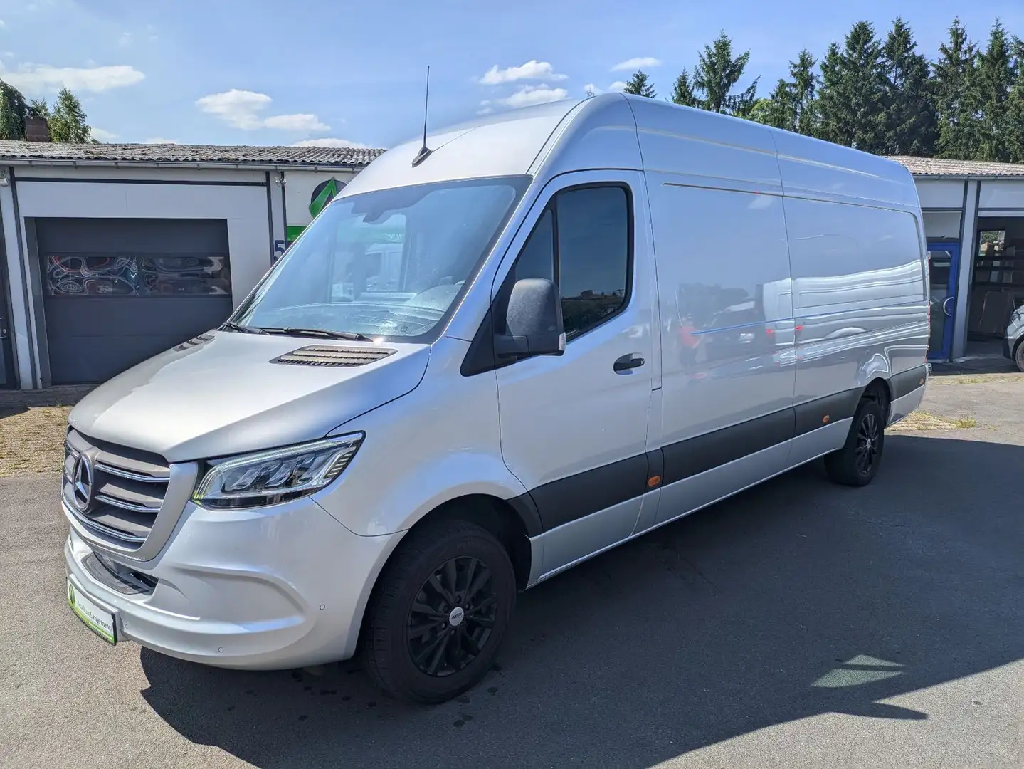 Mercedes-Benz Sprinter III Kasten 319 CDI L3H2 LED NAVI KAMERA Silber - 1