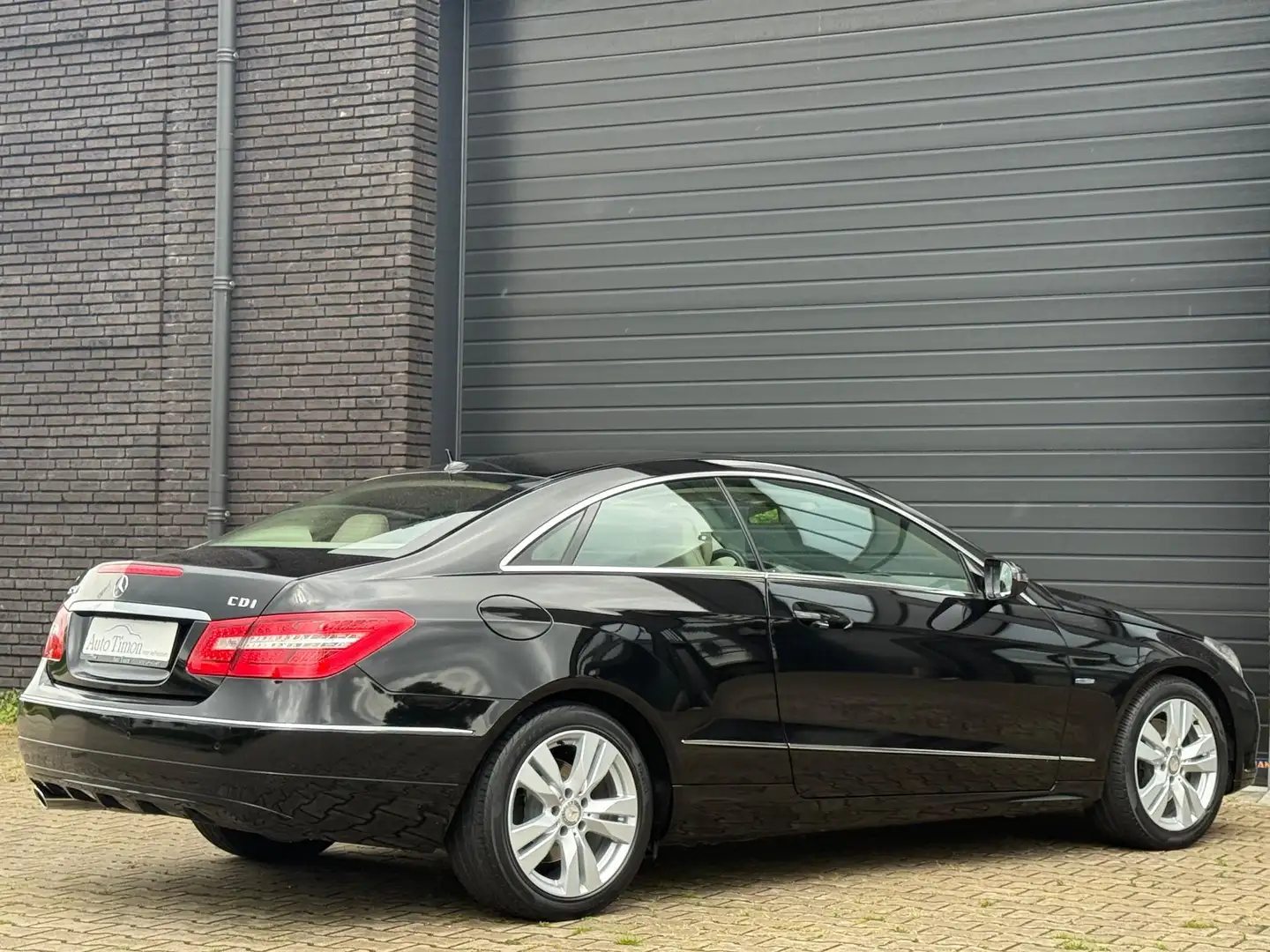 Mercedes-Benz E 250 C207 E CDI Coupé Elegance Aut.-5 | 1e eig. | volle Negru - 2