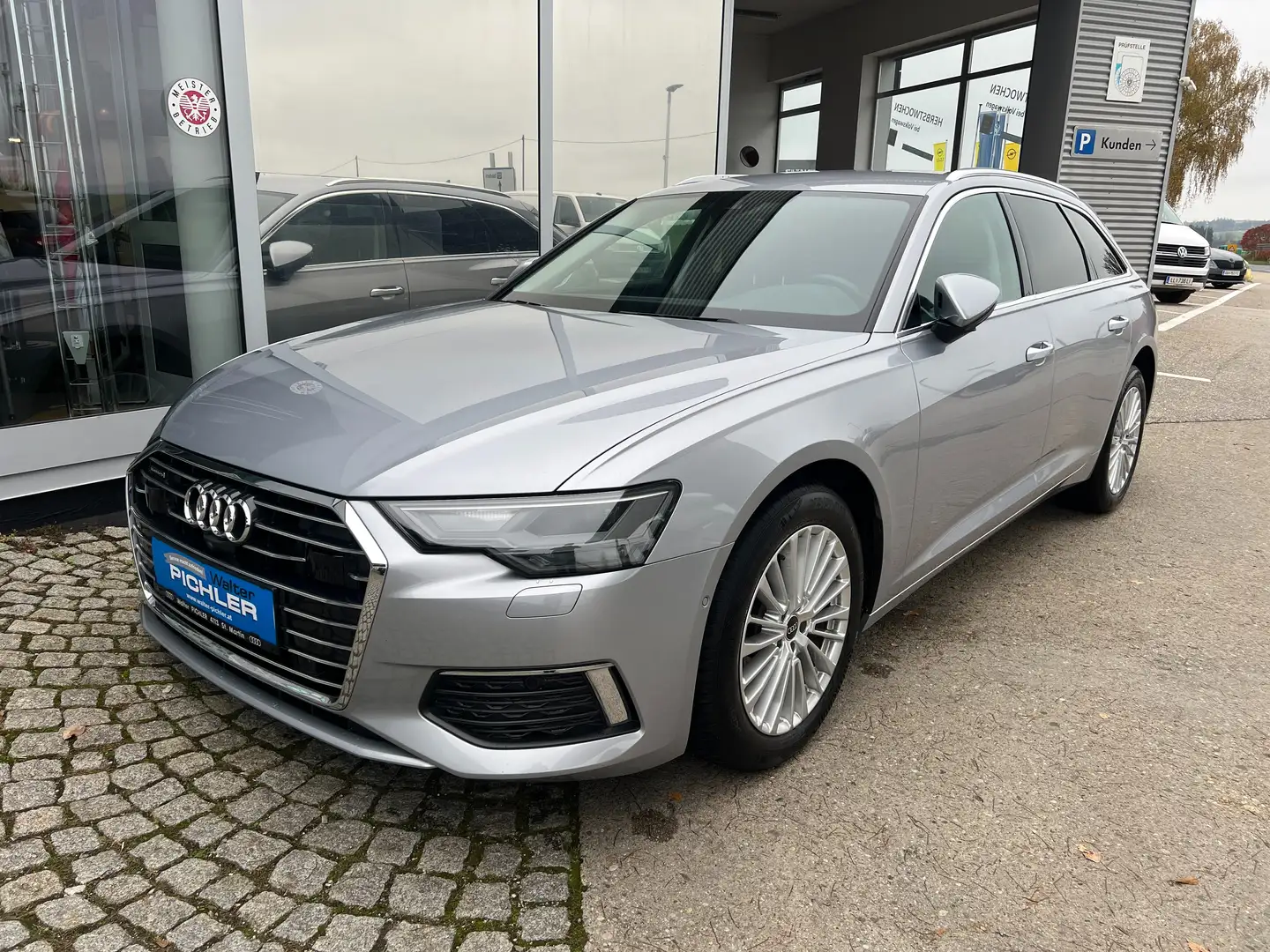 Audi A6 Avant 40 TDI quattro Design Argent - 1