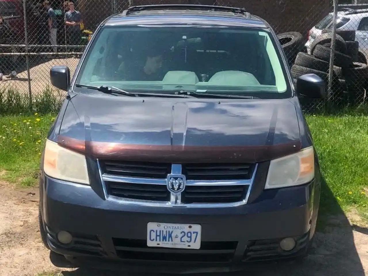 Dodge Grand Caravan снимка Dodge Grand Caravan