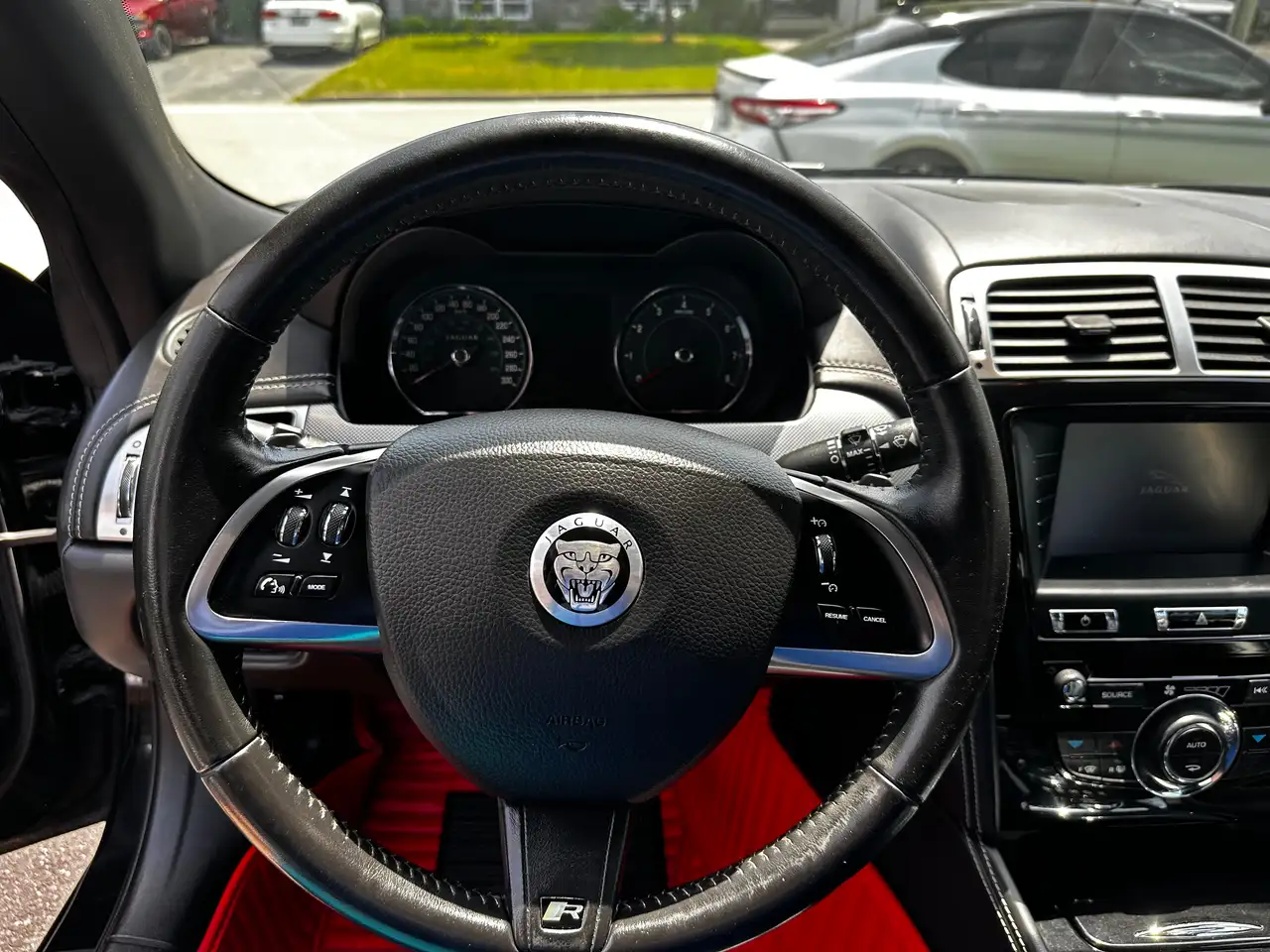 Jaguar XK photo Jaguar XK