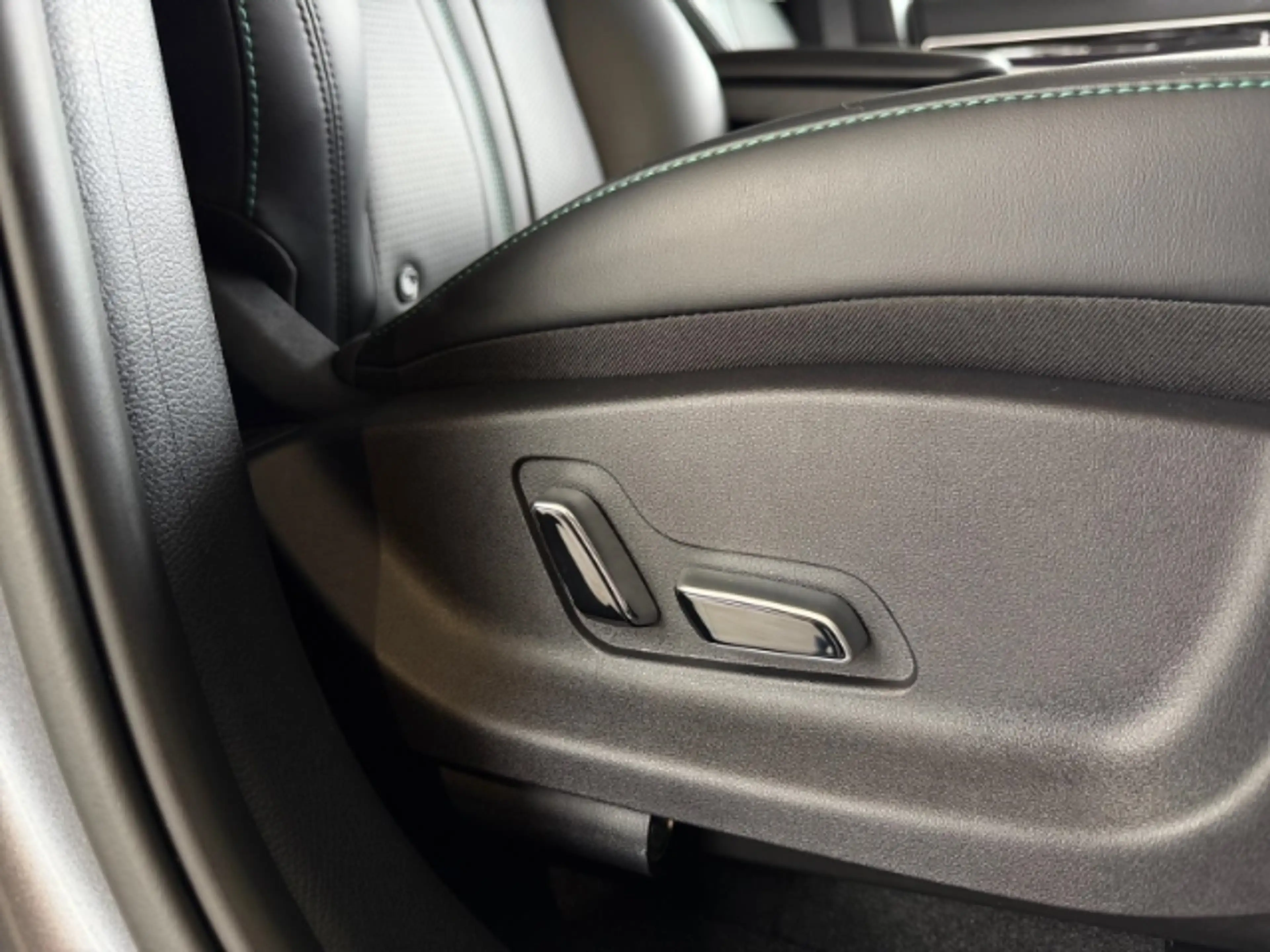 BYD Seal U DM-i PHEV Navi+Rückfahrkamera+Sitzheizung+Apple Ca — photo 24