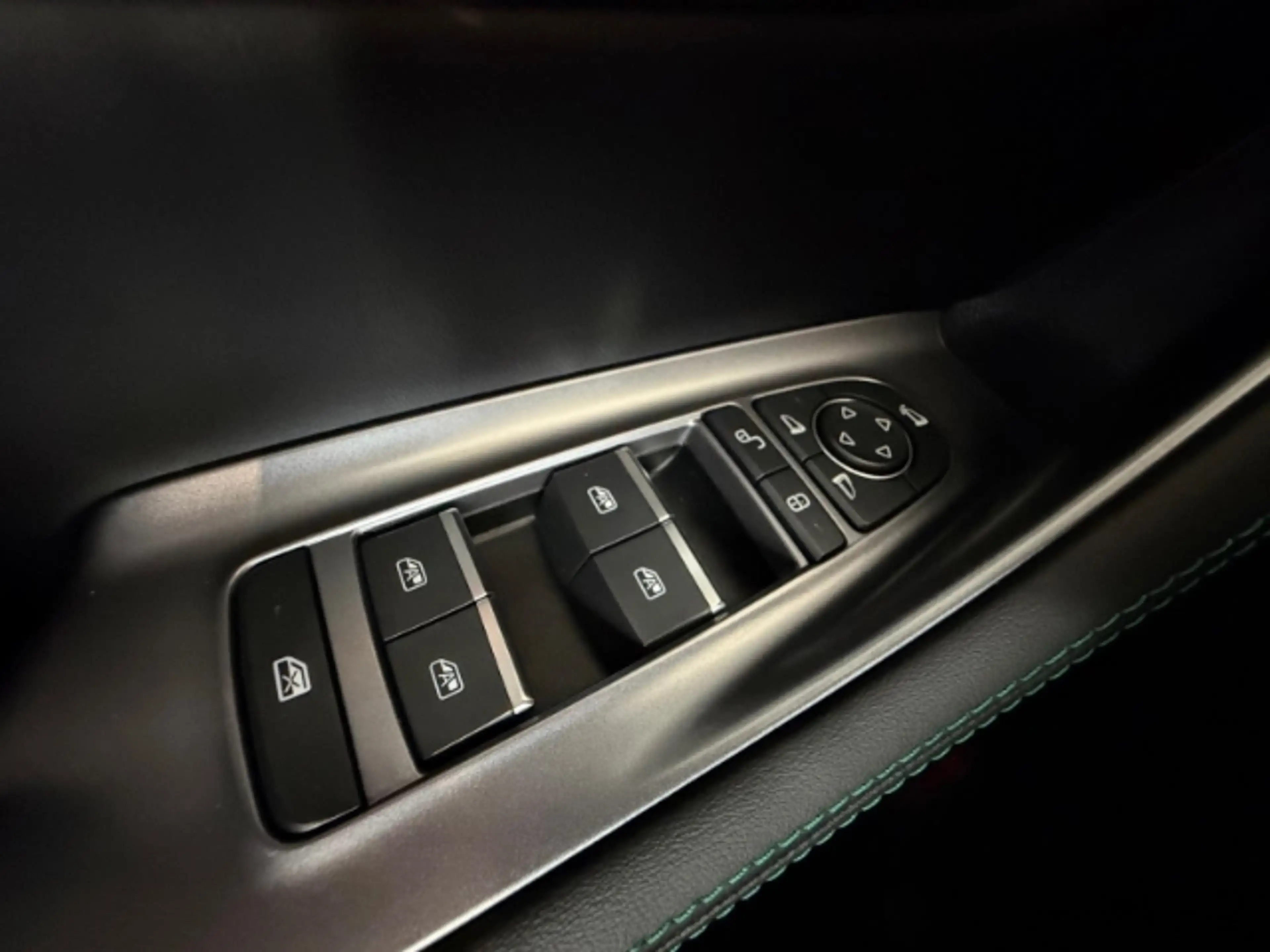 BYD Seal U DM-i PHEV Navi+Rückfahrkamera+Sitzheizung+Apple Ca — photo 16