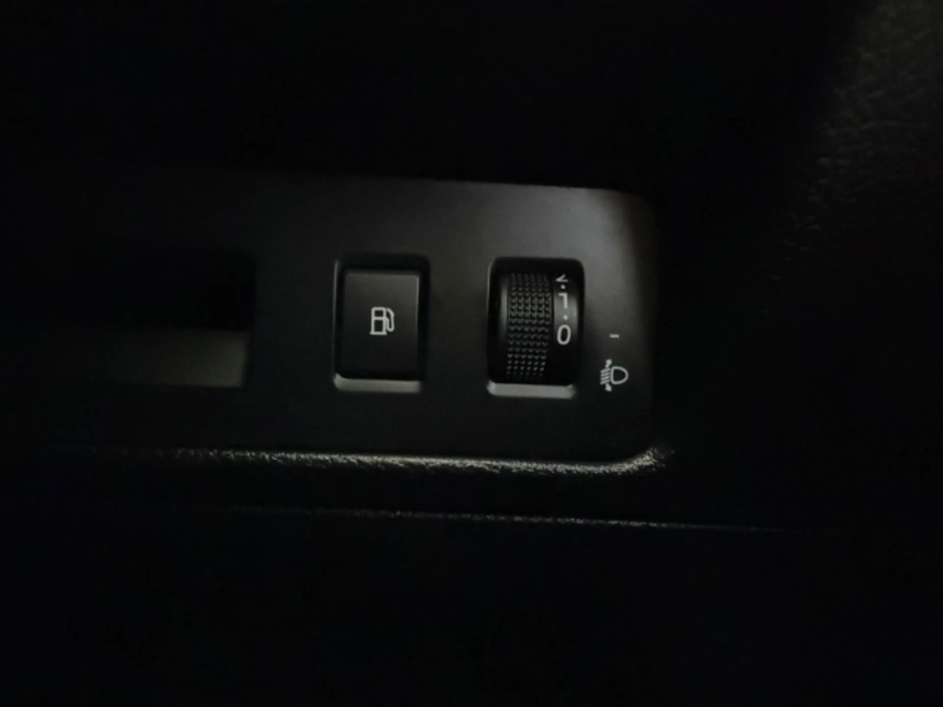 BYD Seal U DM-i PHEV Navi+Rückfahrkamera+Sitzheizung+Apple Ca — photo 15