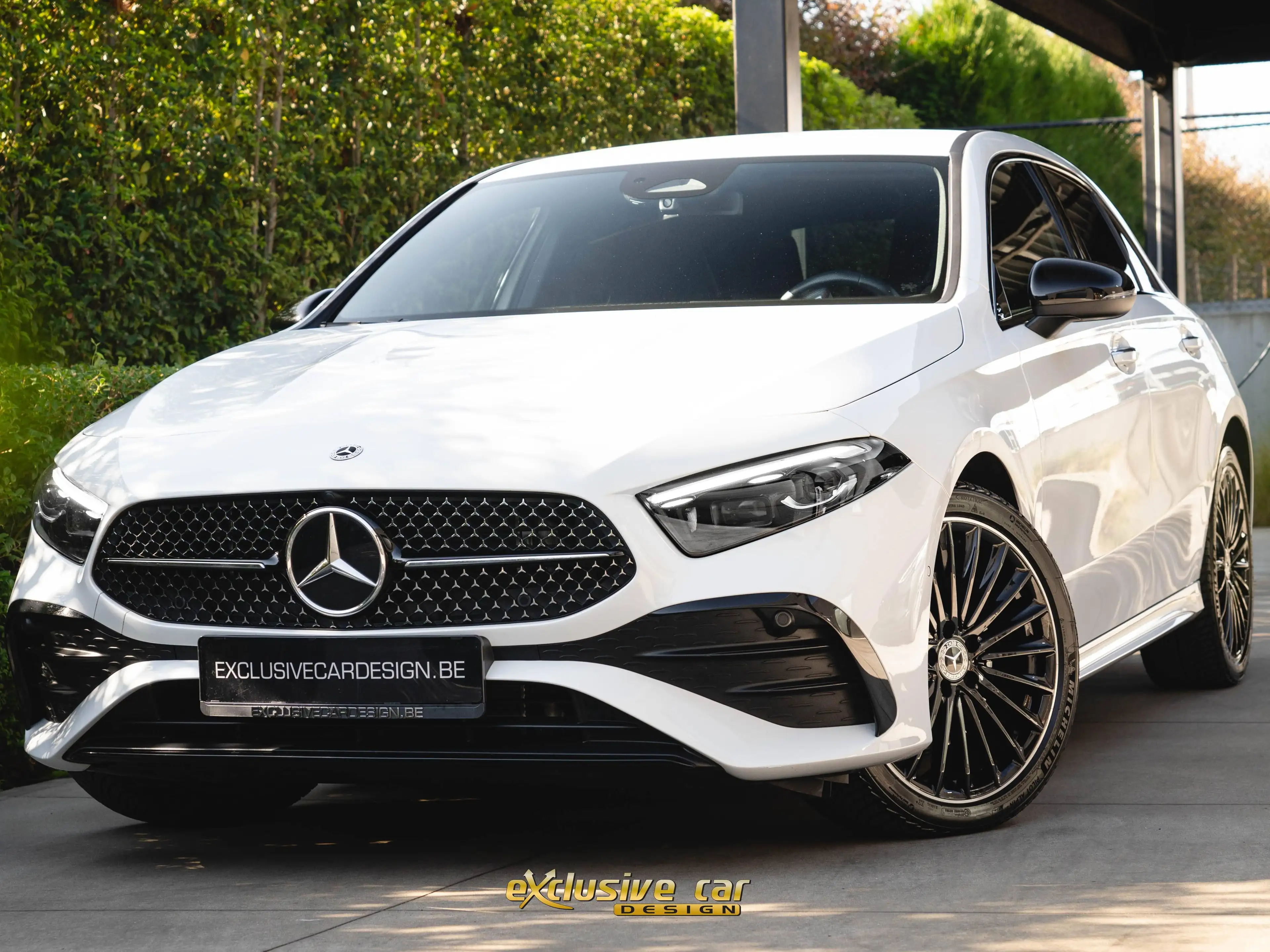 Mercedes-Benz A 250 A 250e PHEV AMG Line/Multibeam LED/Camera/Cruise control