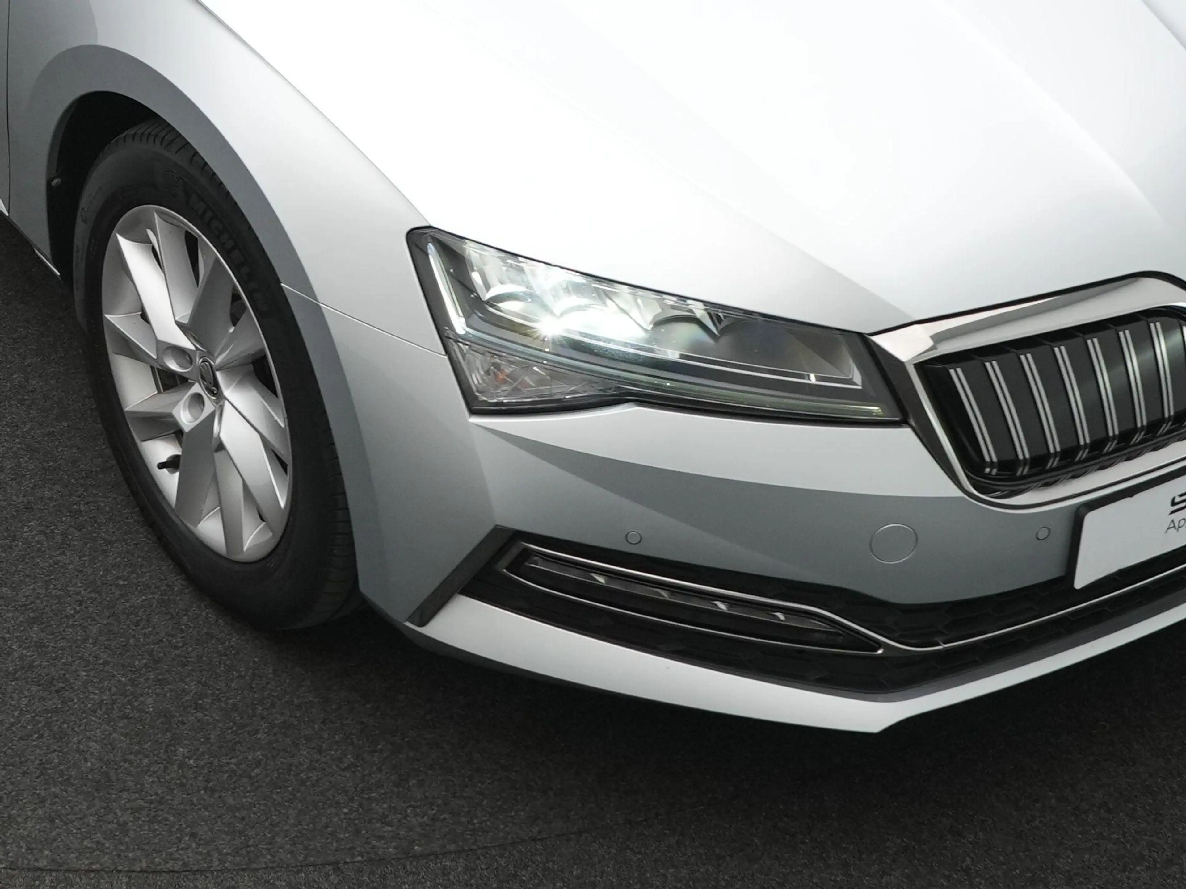 Skoda Superb Combi 1.4 TSI 218pk iV Business Edition Plus | Ach — photo 14