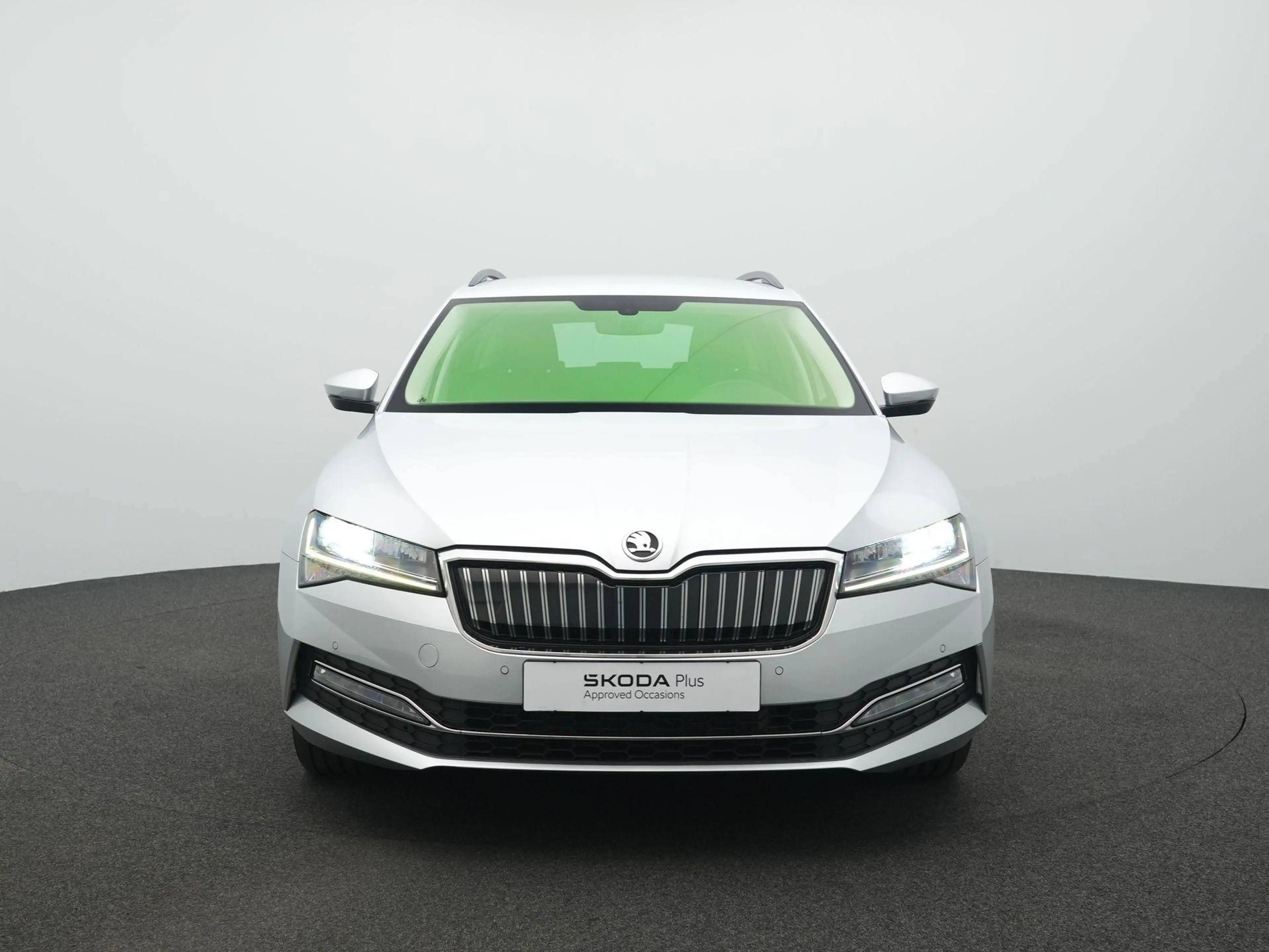 Skoda Superb Combi 1.4 TSI 218pk iV Business Edition Plus | Ach — photo 3