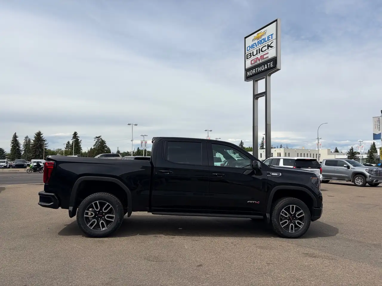 GMC Sierra 1500 photo GMC Sierra 1500