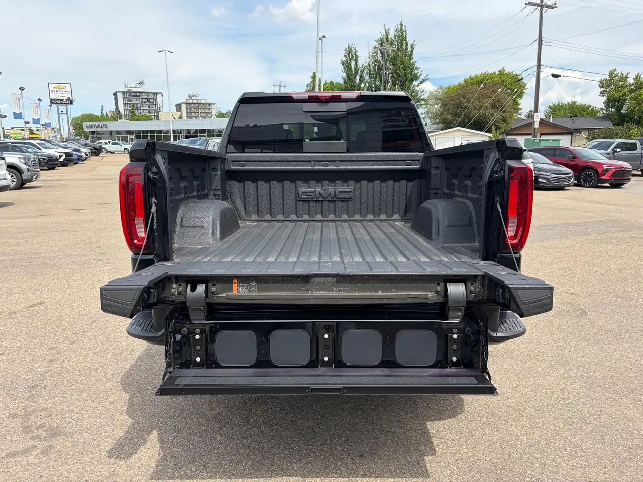 GMC Sierra 1500 photo GMC Sierra 1500
