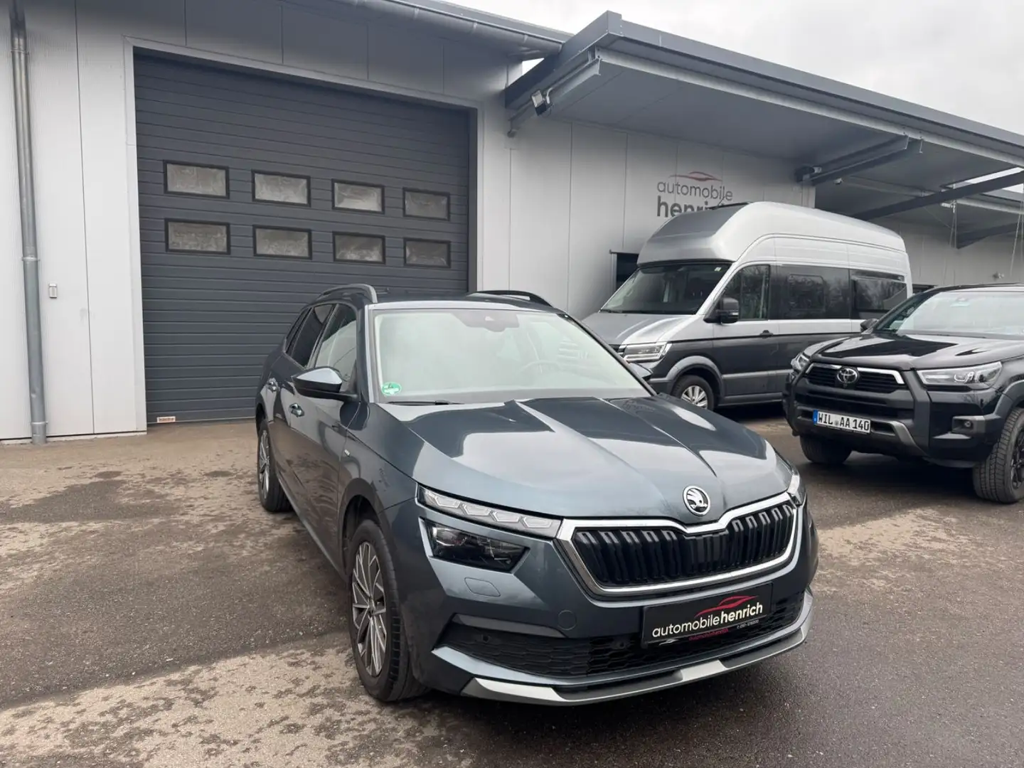 Skoda Kamiq Clever 1.5 DSG,Virtual,Navi,Kamera,LED Grau - 1