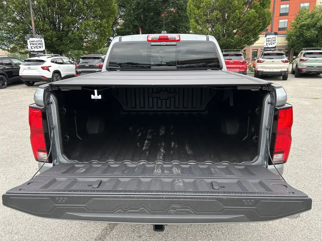 Chevrolet Colorado снимка Chevrolet Colorado