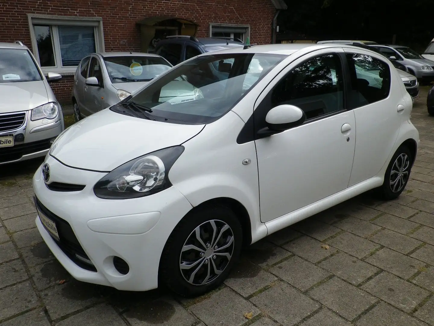 Toyota Aygo AYGO*5 Türig,Navi,Klimaanlage,Tüv neu* Blanc - 1