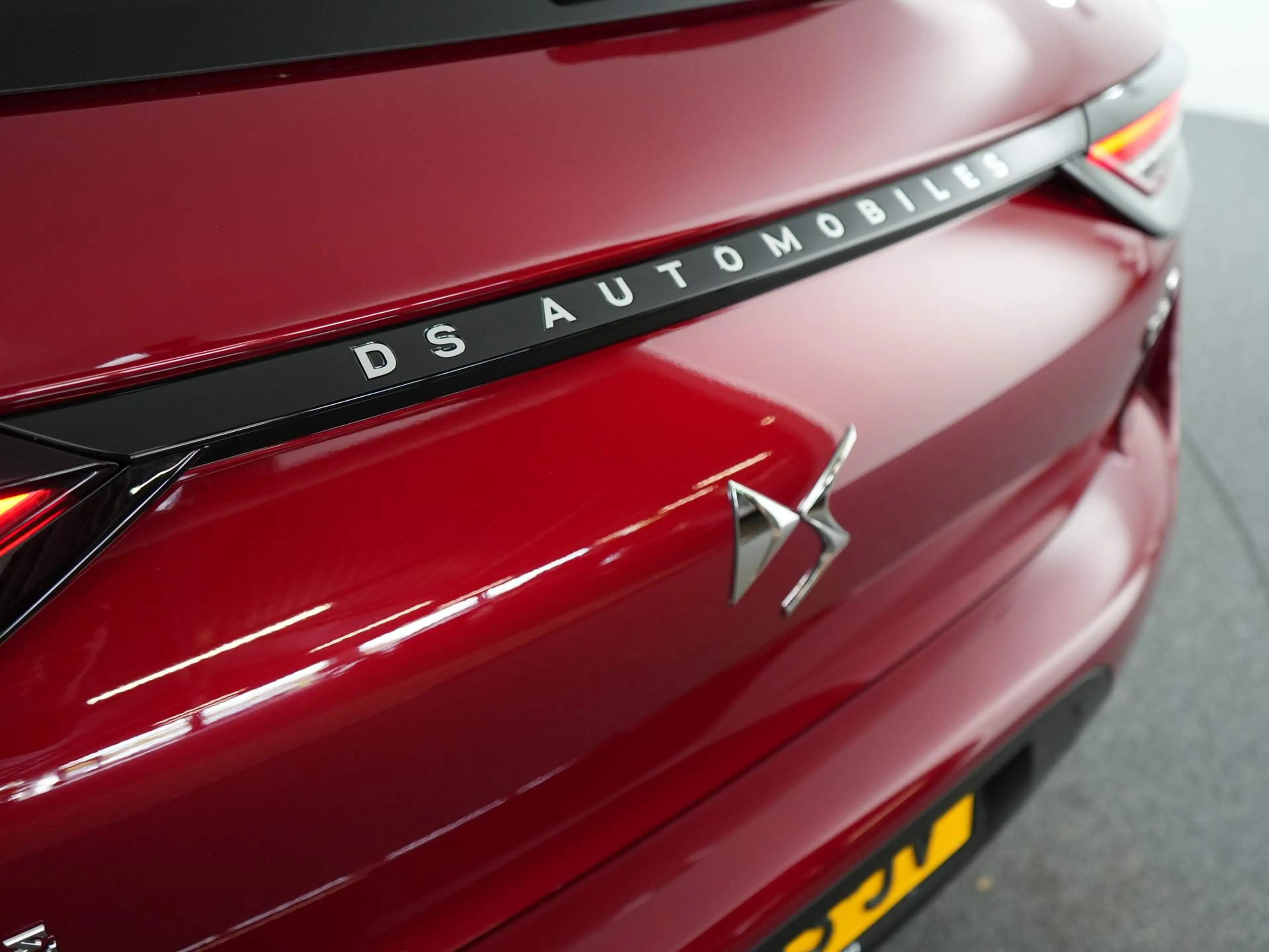 DS Automobiles DS 3 E-Tense Opéra 54 kWh | Apple Carplay/Android Auto — photo 30