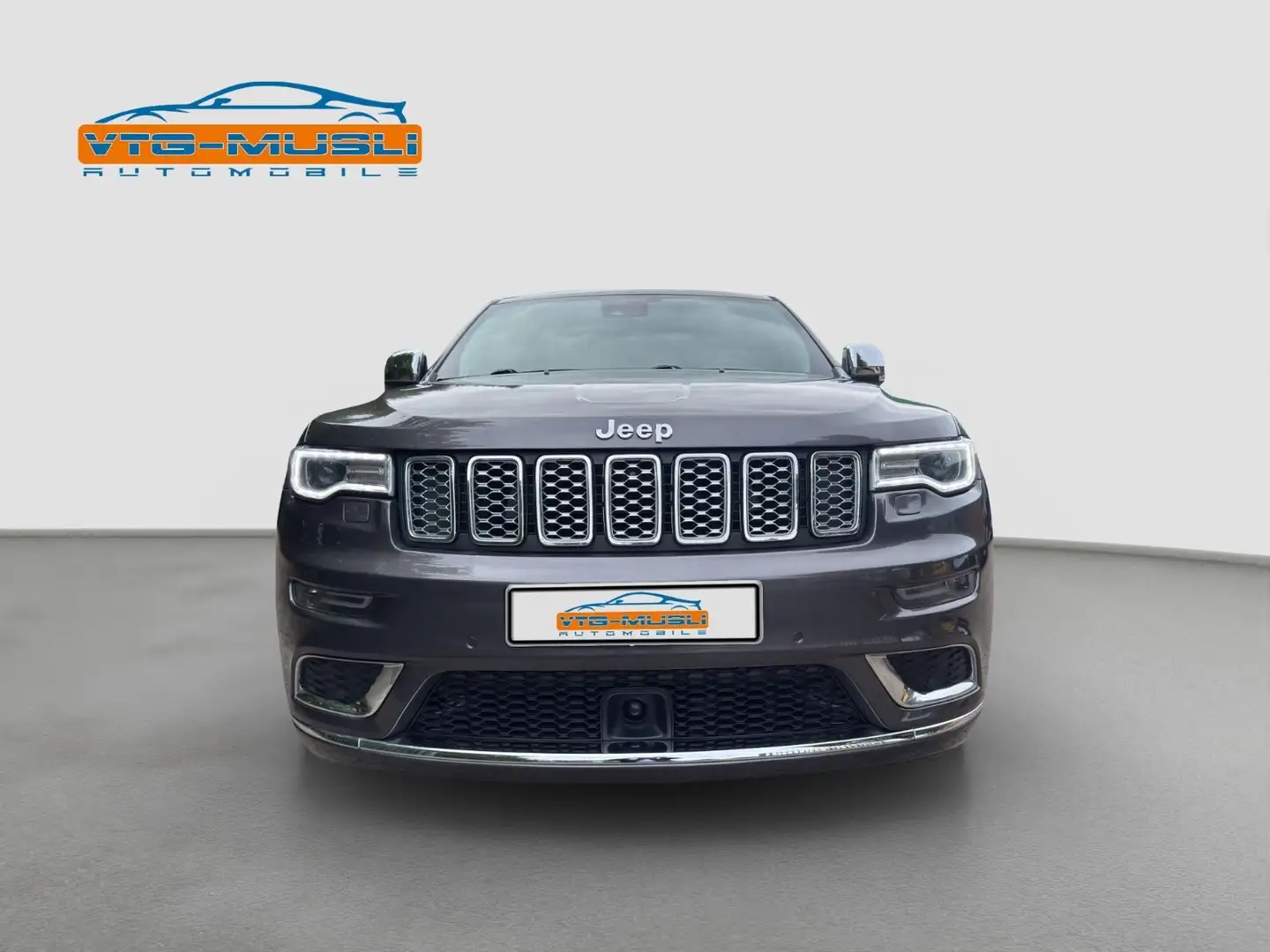 Jeep Grand Cherokee 5.7l V8 HEMI Summit Automatik Grau - 2