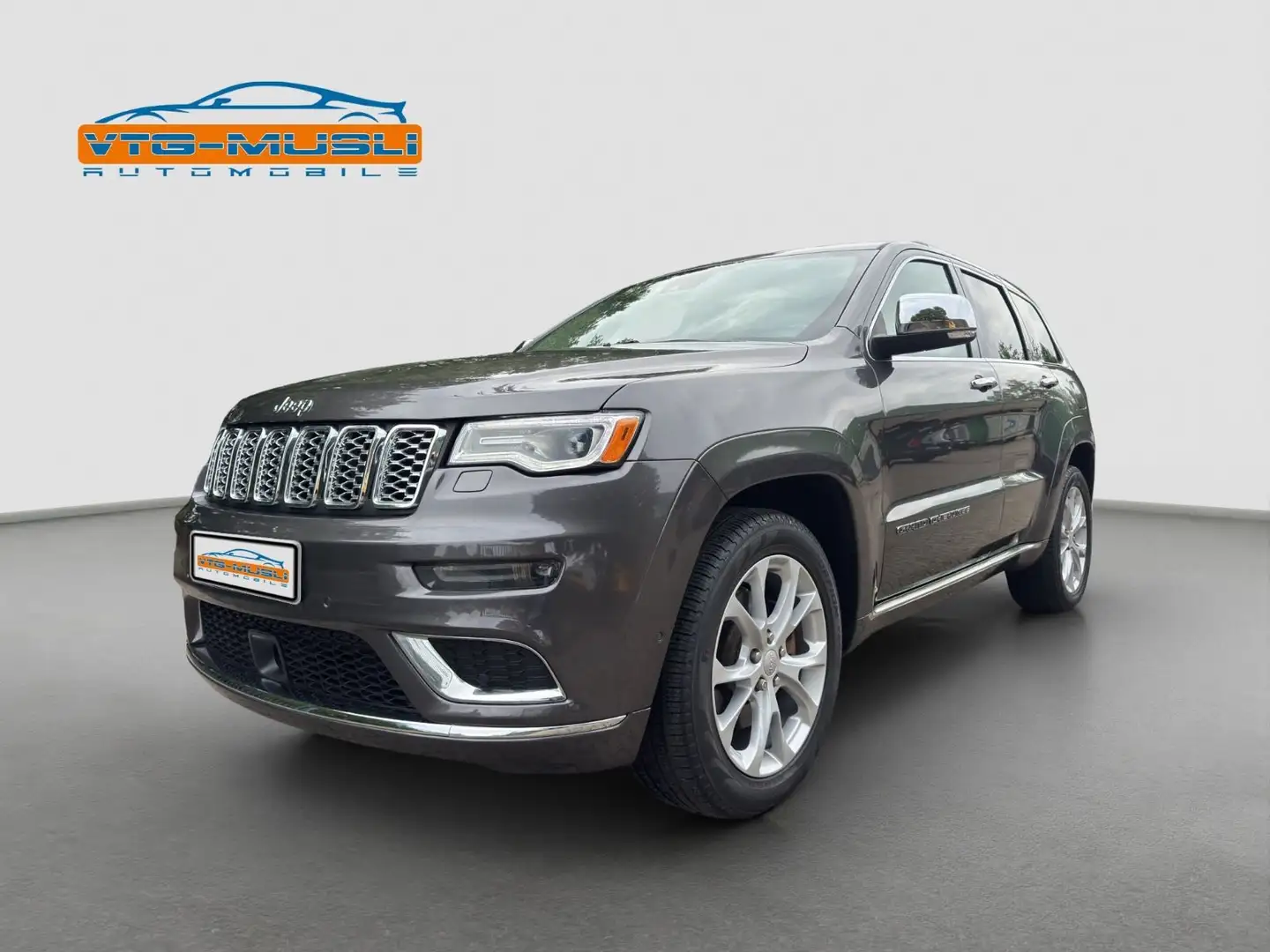 Jeep Grand Cherokee 5.7l V8 HEMI Summit Automatik Grau - 1
