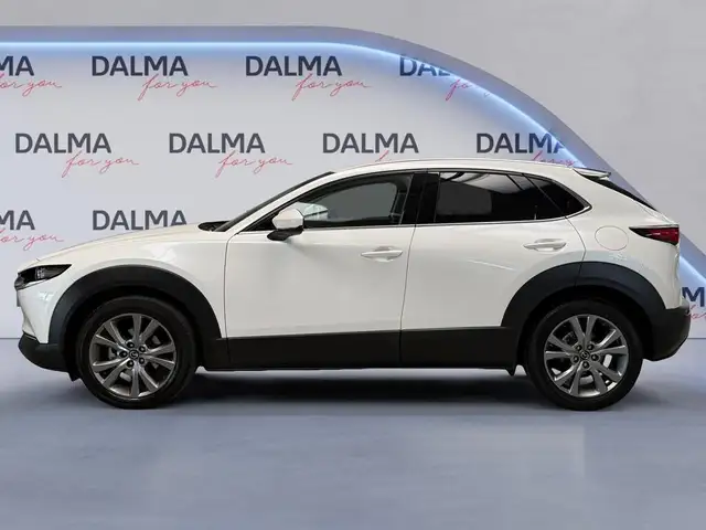 Mazda CX-30 view 2