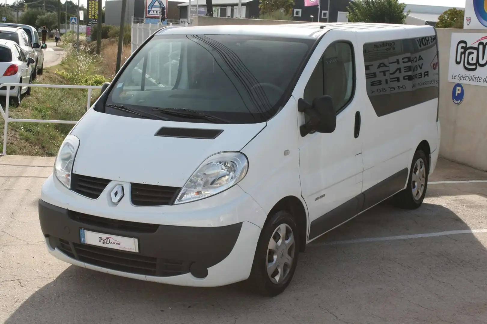 Renault Express L1H1 1000 2.5 DCI 150CH EXPRESSION Blanc - 2