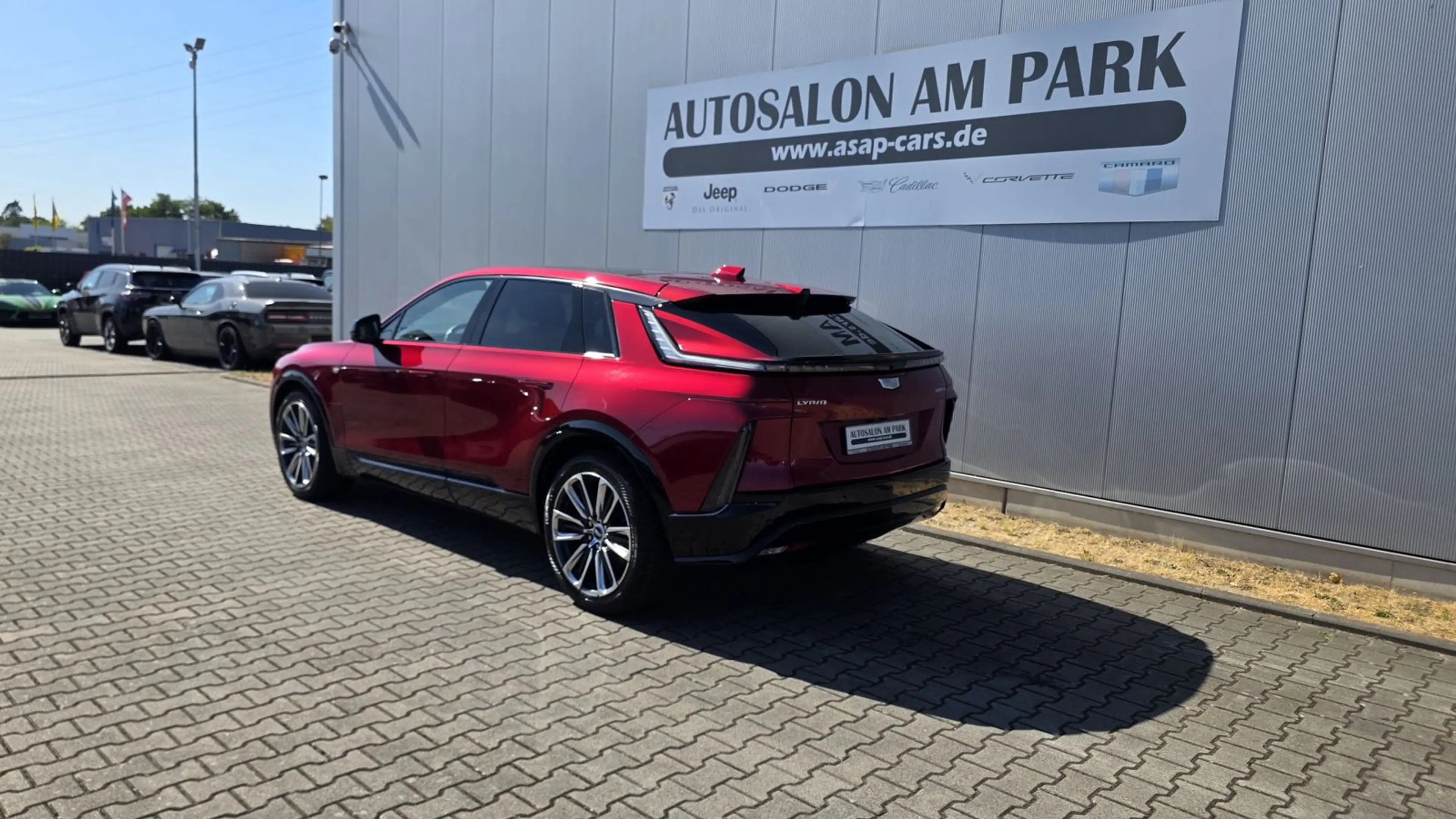 Cadillac Lyriq Sport 600e AWD Vollausstattung Panoramadac — photo 5