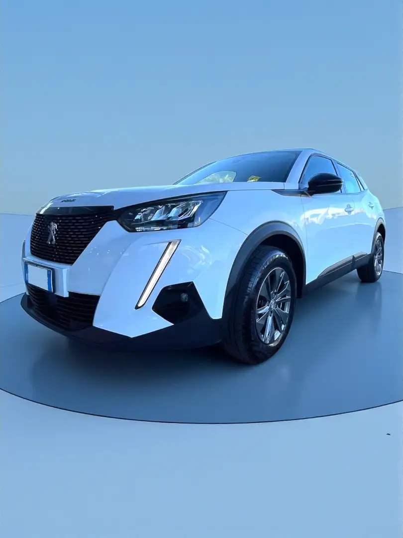 Peugeot 2008 1.2 PureTech Active Pack Blanc - 1