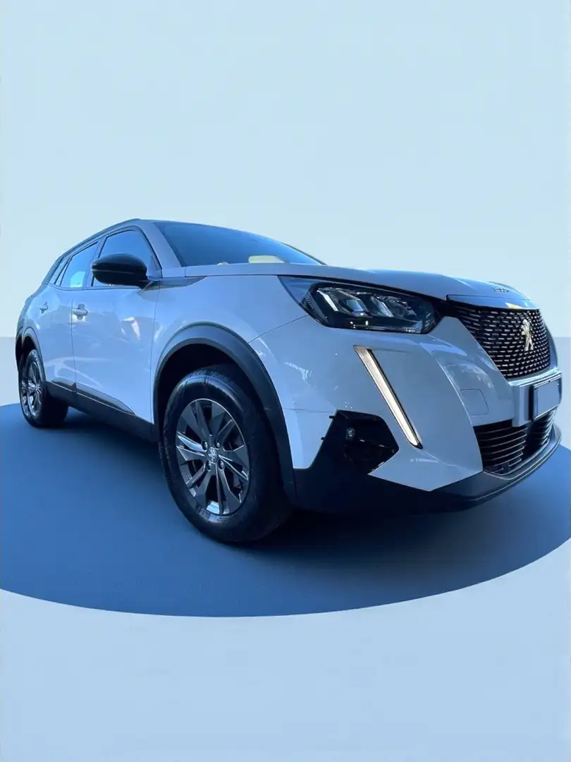 Peugeot 2008 1.2 PureTech Active Pack Blanc - 2