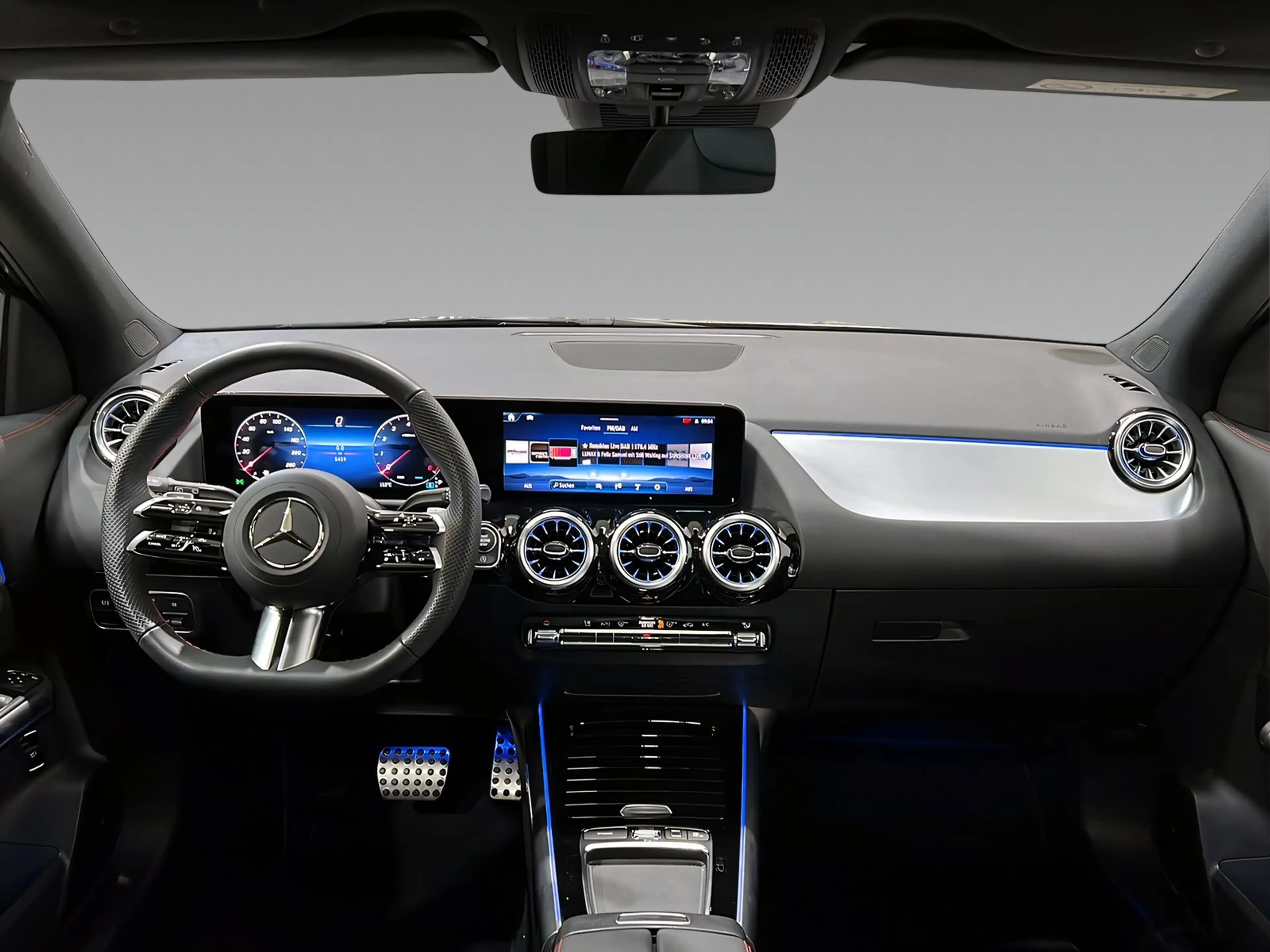 Mercedes-Benz GLA 220 AMG 4M MULTI+NIGHT+Pano+Kamera+HandsFree — photo 11