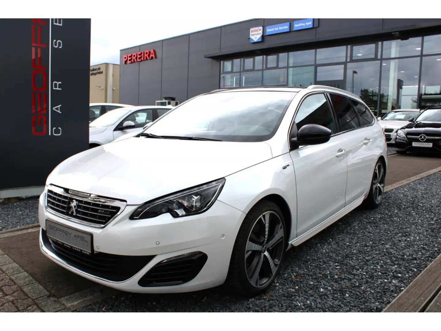Peugeot 308 SW GT 205 PANO CUIR NAVI Blanc - 2