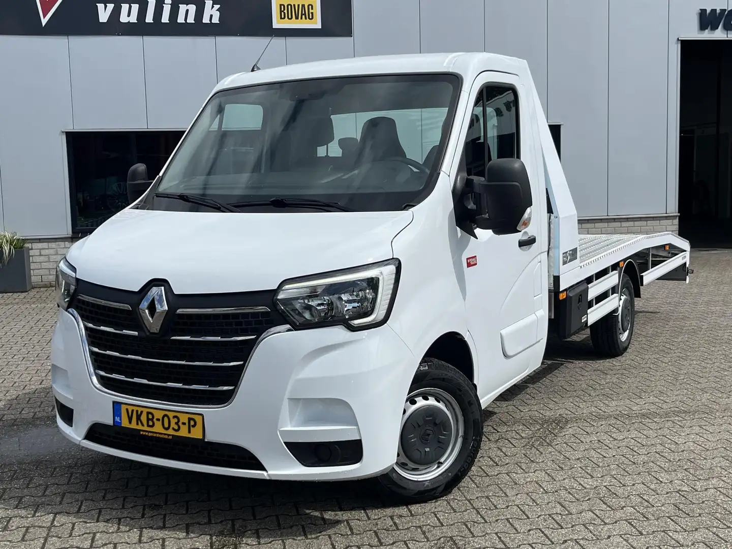Renault Master T35 2.3 dCi 165 EURO VI AIRCO CRUISE TREKH 3500KG! Wit - 2
