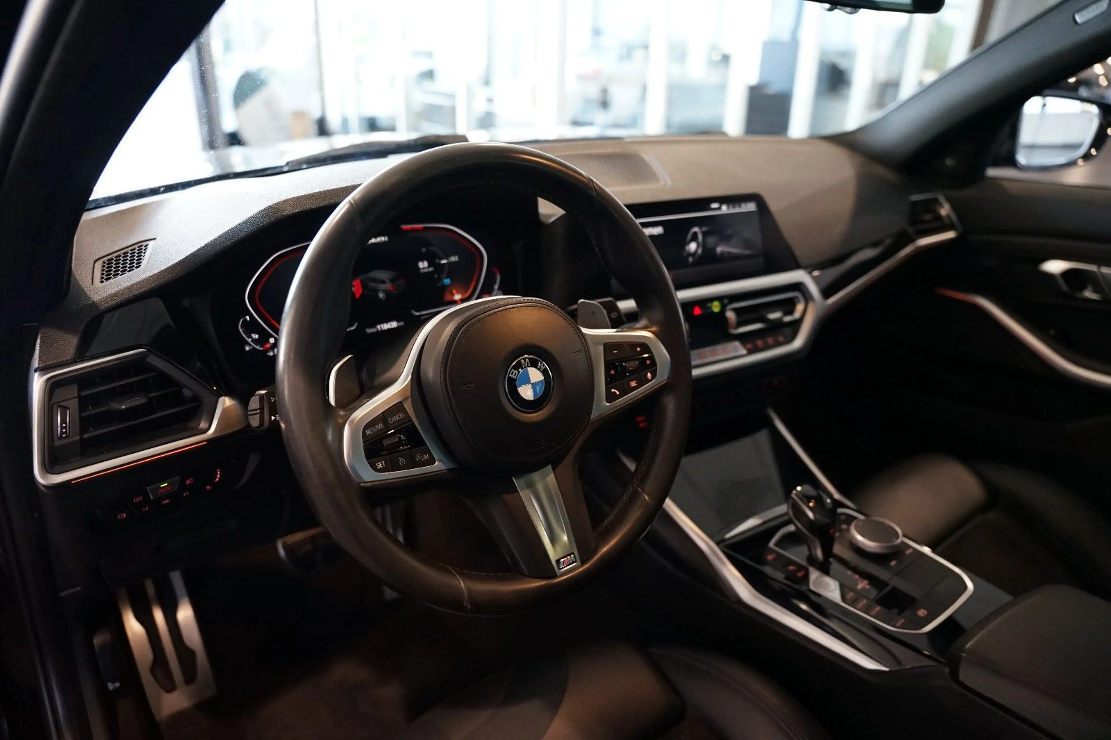 BMW 340 Touring xDrive | Laser | Pano | HuD | 19 — photo 15