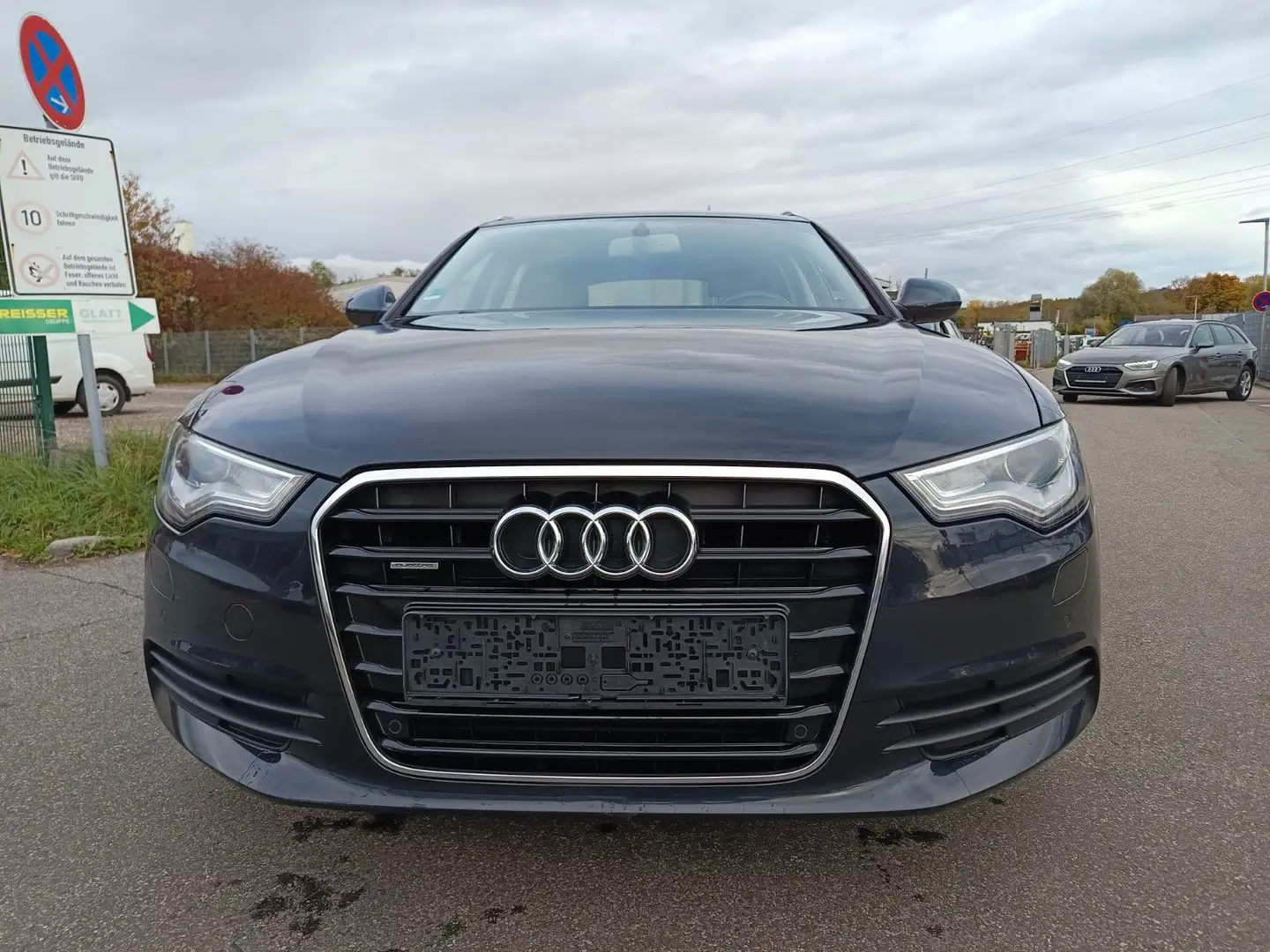 Audi A6 Avant 3.0 TDI quattro Blau - 2