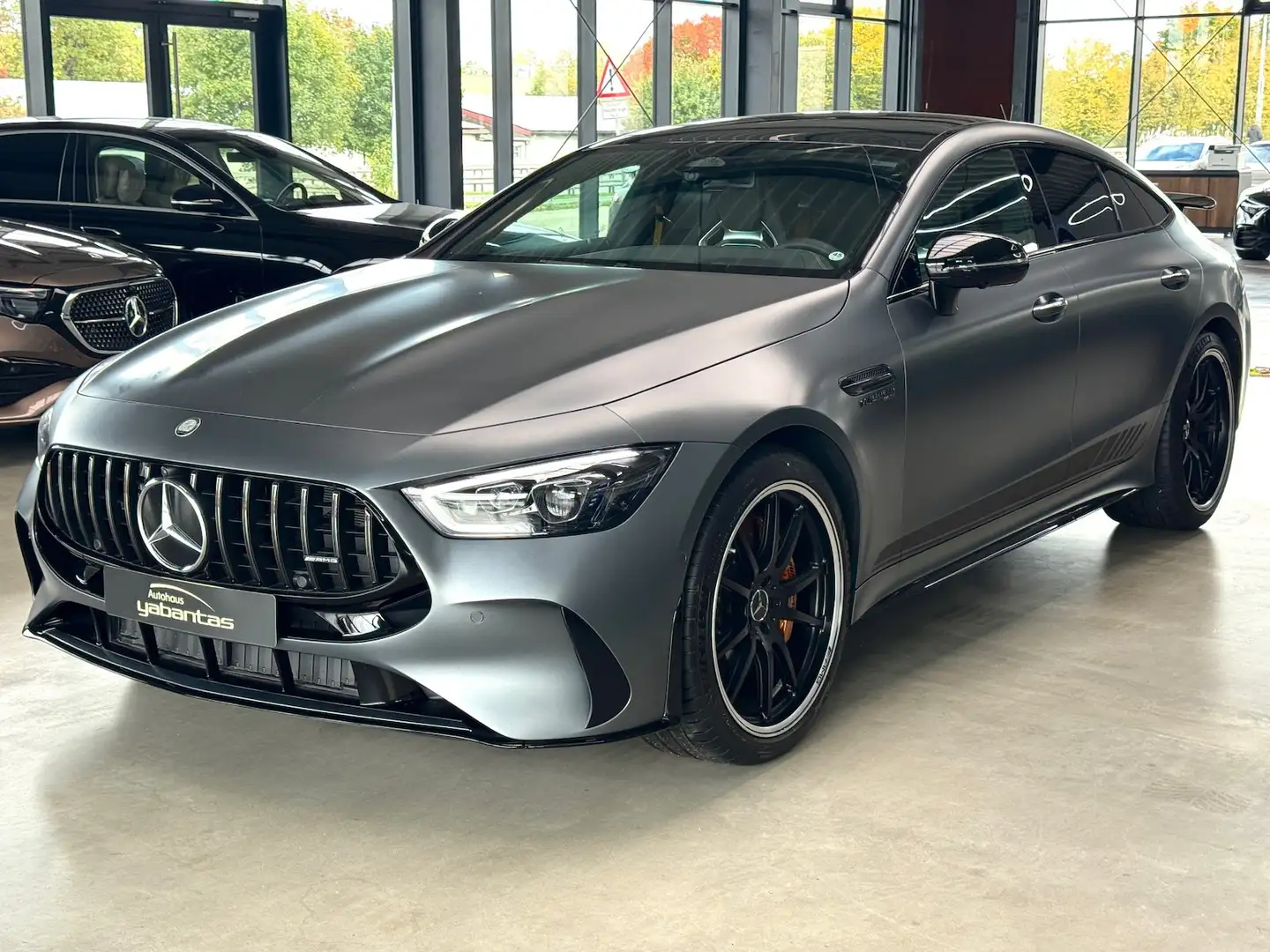 Mercedes-Benz AMG GT 63 S 4M+ Night II AIRMATIC Pano 253NP KEYLESS-GO D Gris - 1