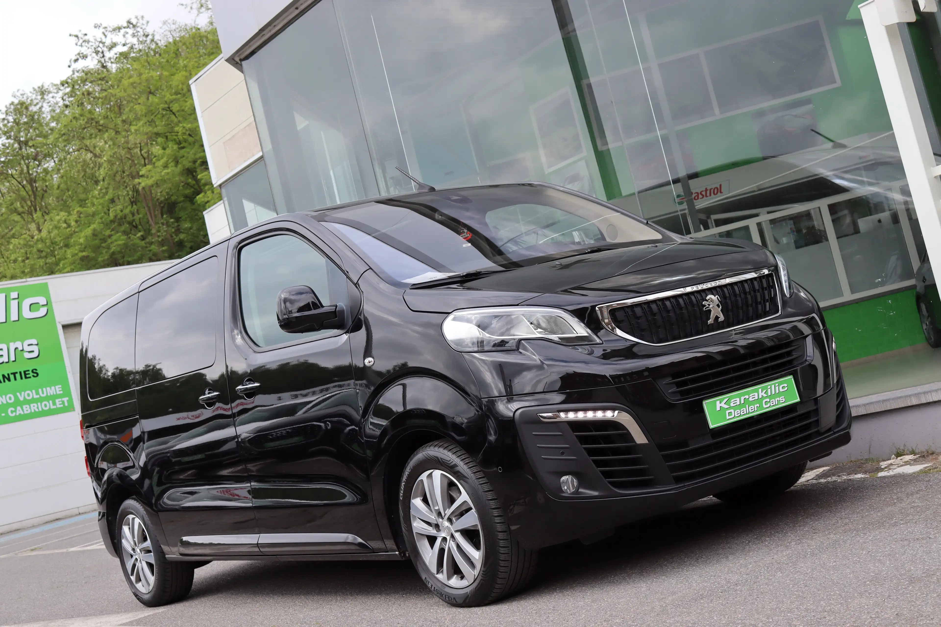 Peugeot Traveller L2 2.0HDi 177CV BOITE AUTO 8PLACES VIP FULL OPTION — photo 3