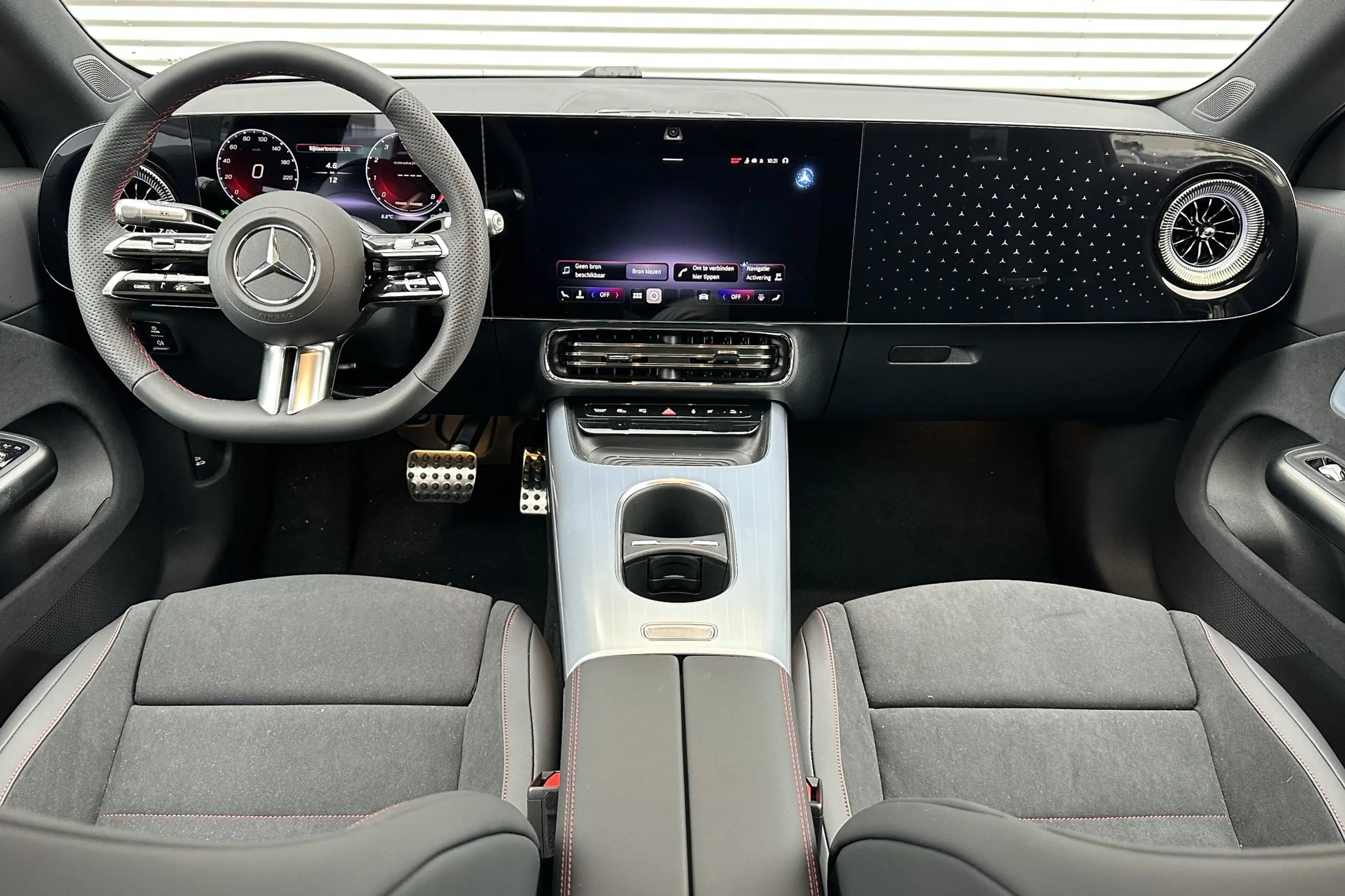Mercedes-Benz CLA 180 CLA Coupé Automaat Business Solution AMG | Nightpa — photo 13