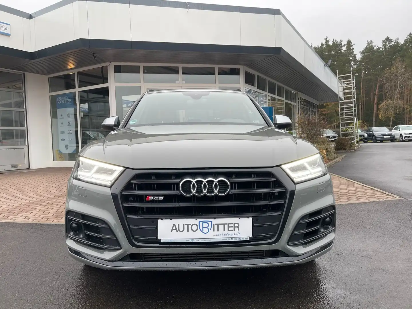 Audi SQ5 3.0 TDI quattro Matrix-LED+CarPlay+RFK+Si... Grau - 2