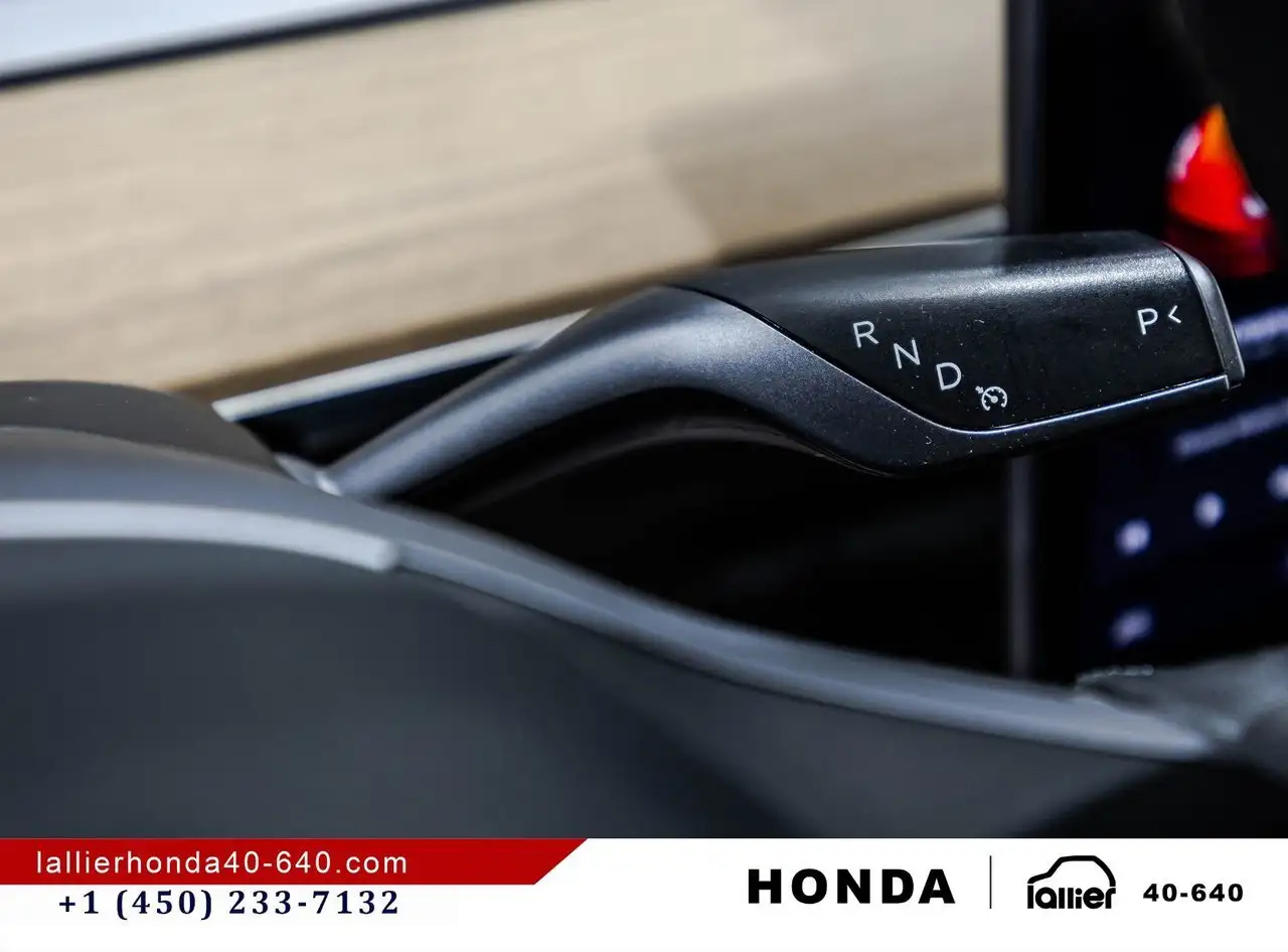 Tesla Model 3 photo Tesla Model 3