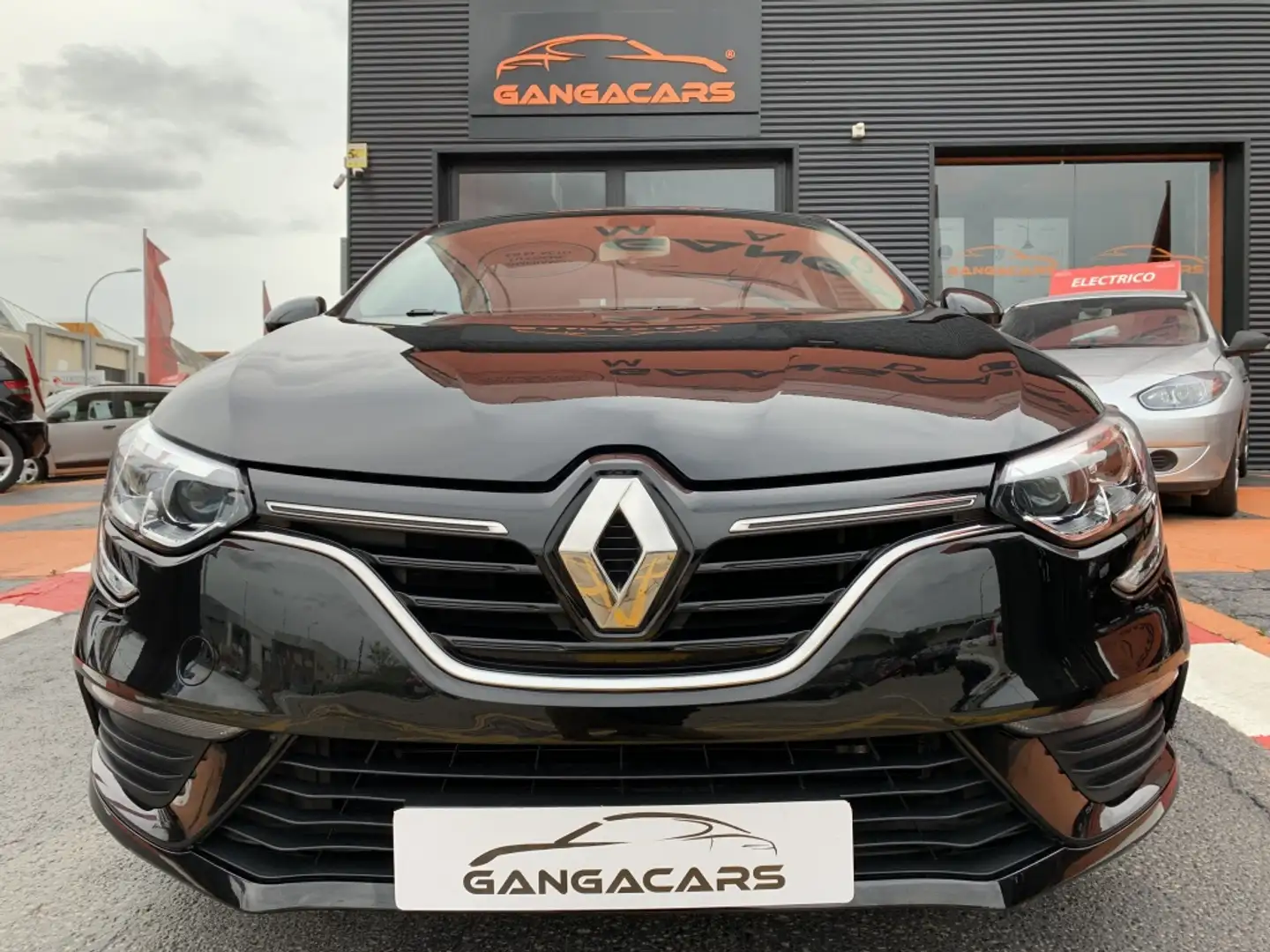 Renault Megane 1.5dCi Blue Limited + 70kW Negro - 1