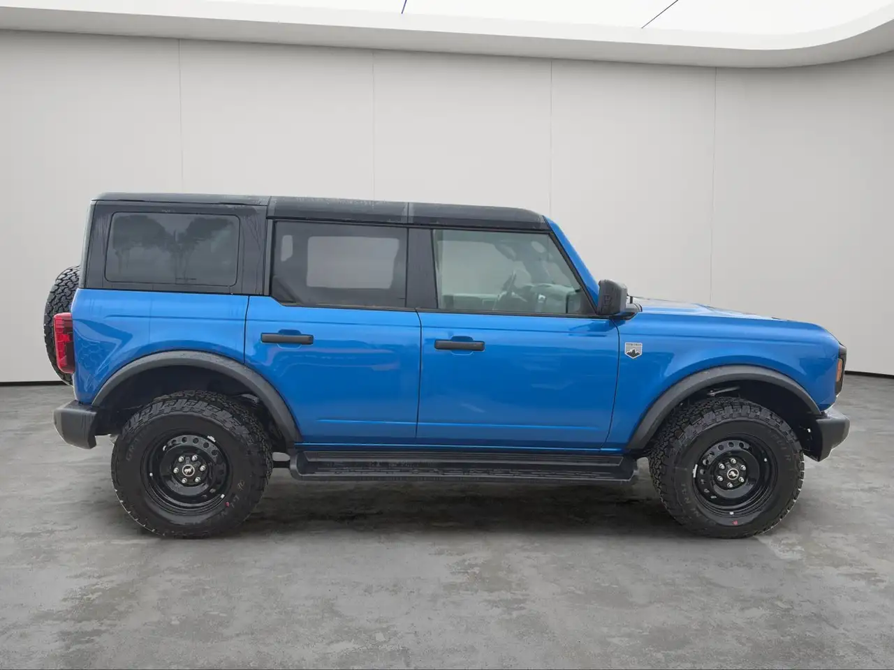 Ford Bronco снимка Ford Bronco