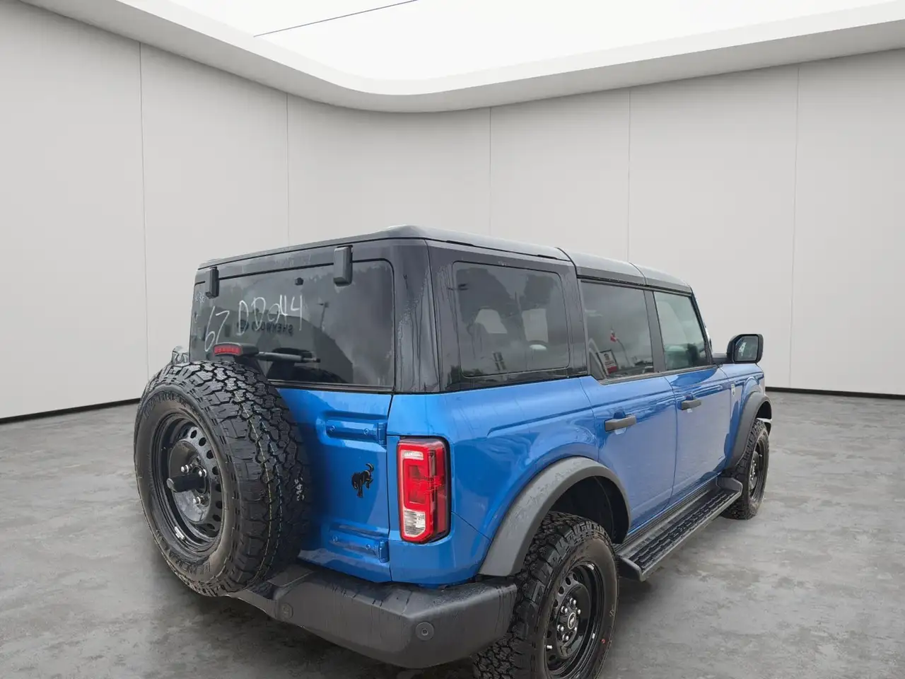 Ford Bronco снимка Ford Bronco