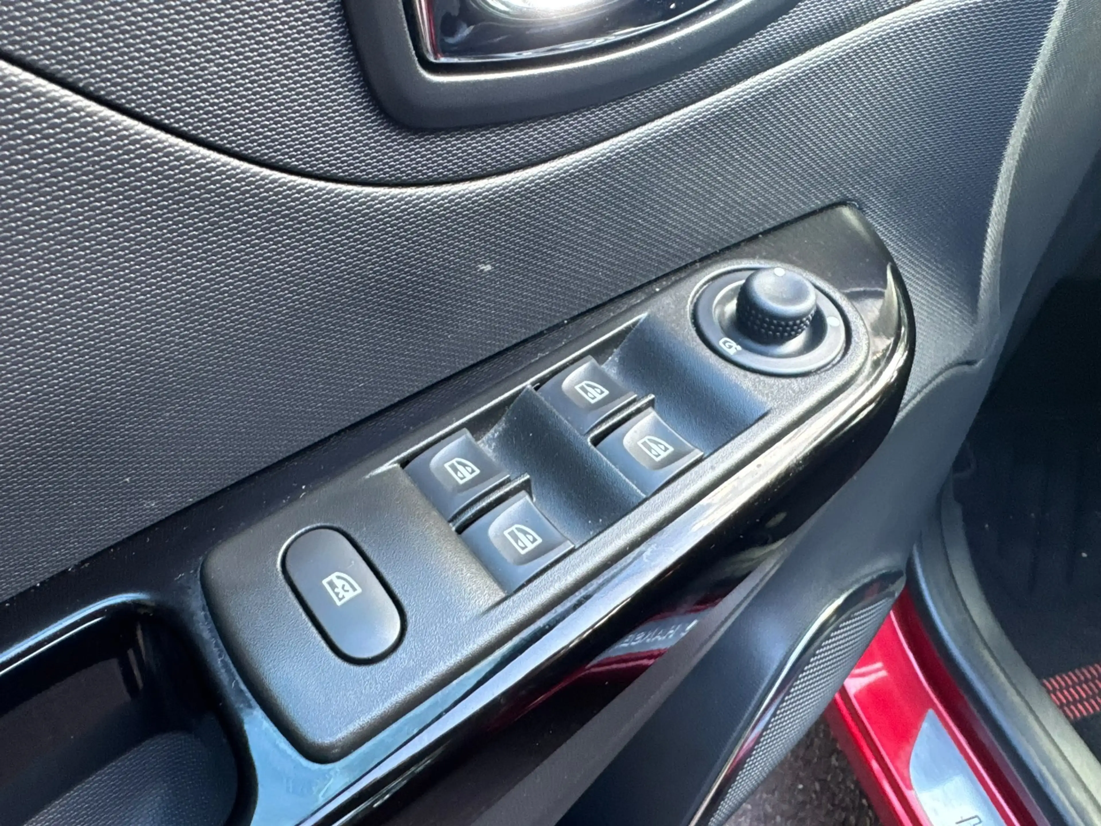 Renault Captur 1.2 TCe Xmod / Navi / Camera / Automaat / Airco / — photo 18
