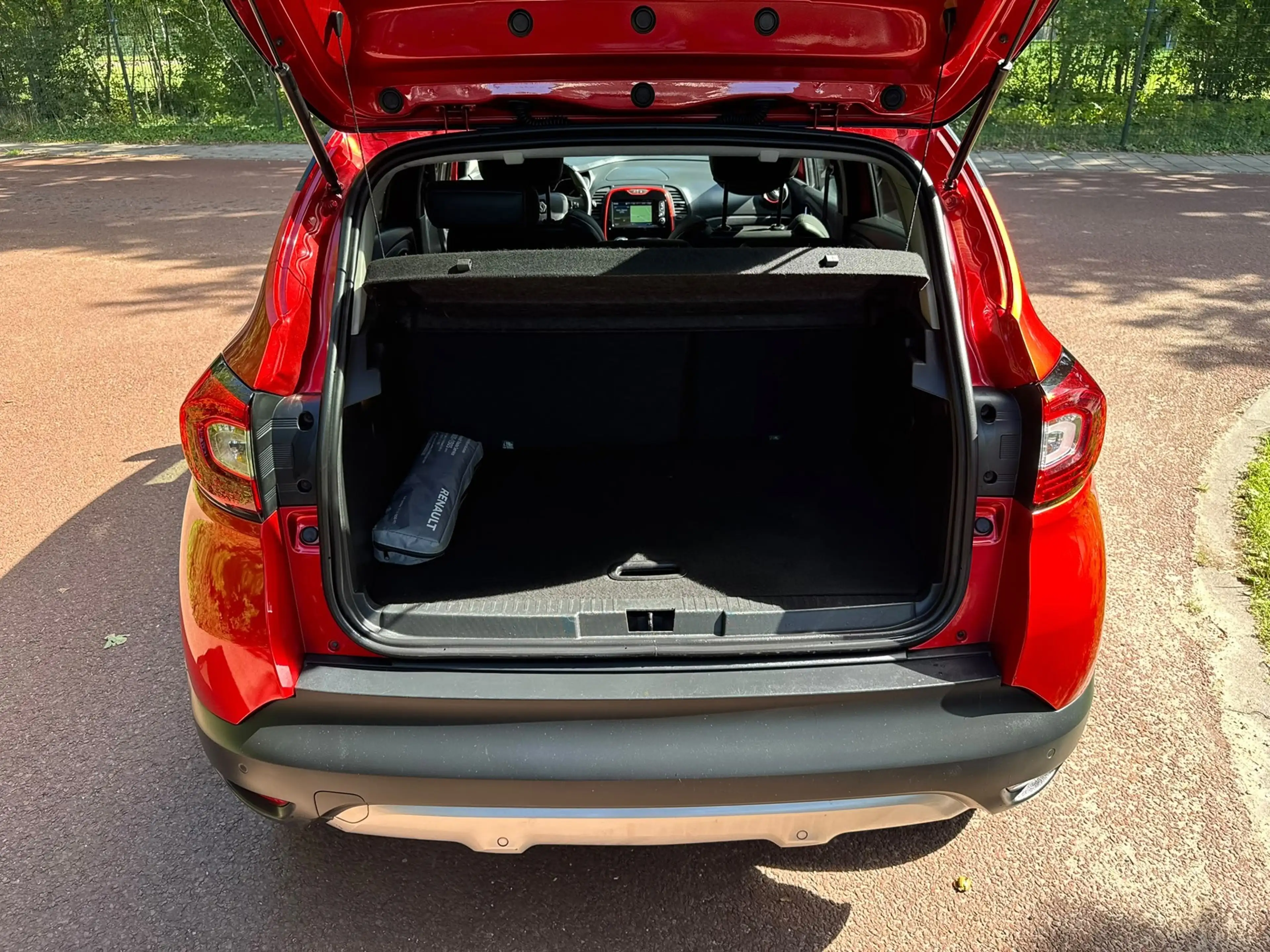Renault Captur 1.2 TCe Xmod / Navi / Camera / Automaat / Airco / — photo 6