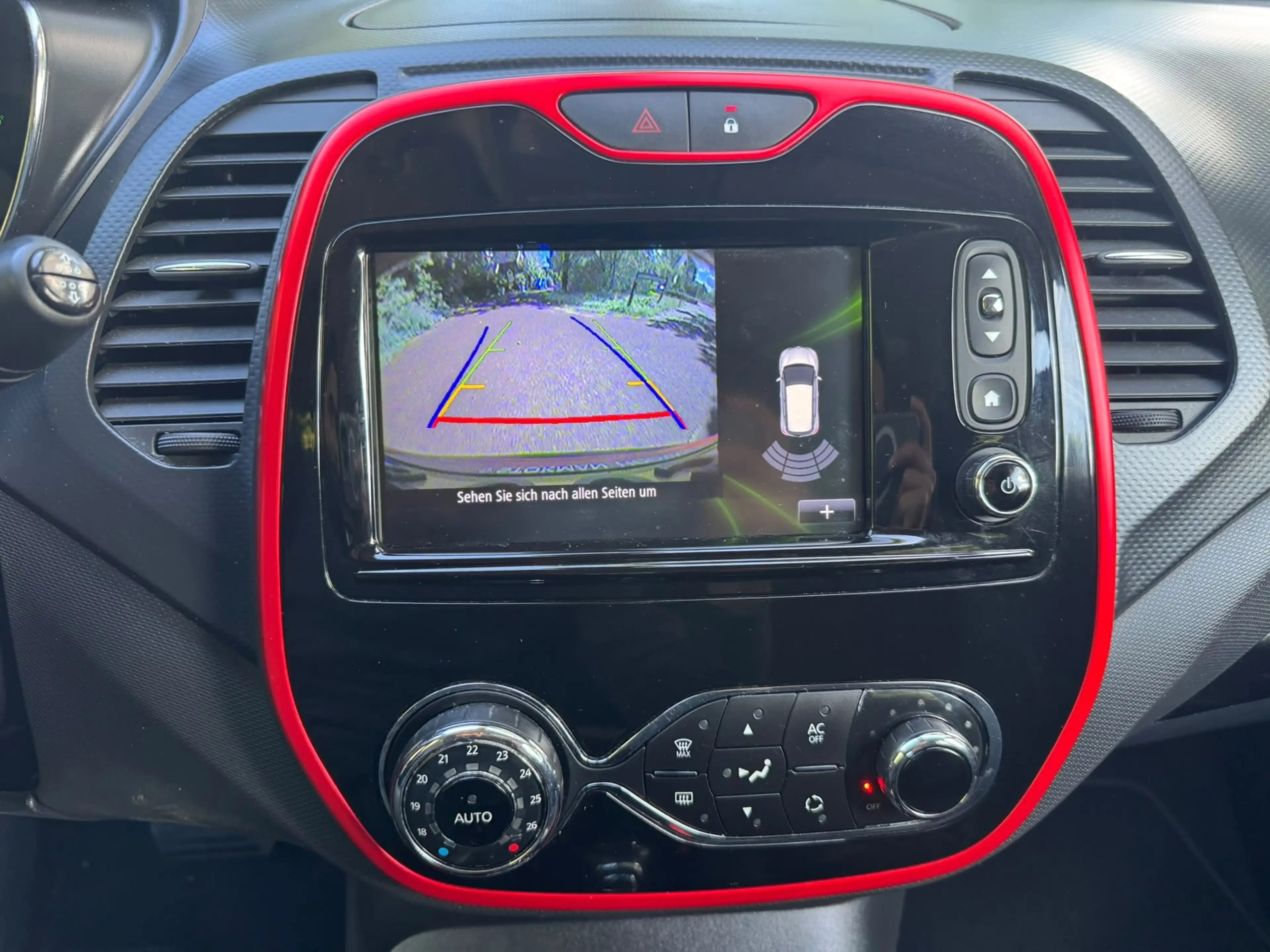 Renault Captur 1.2 TCe Xmod / Navi / Camera / Automaat / Airco / — photo 13