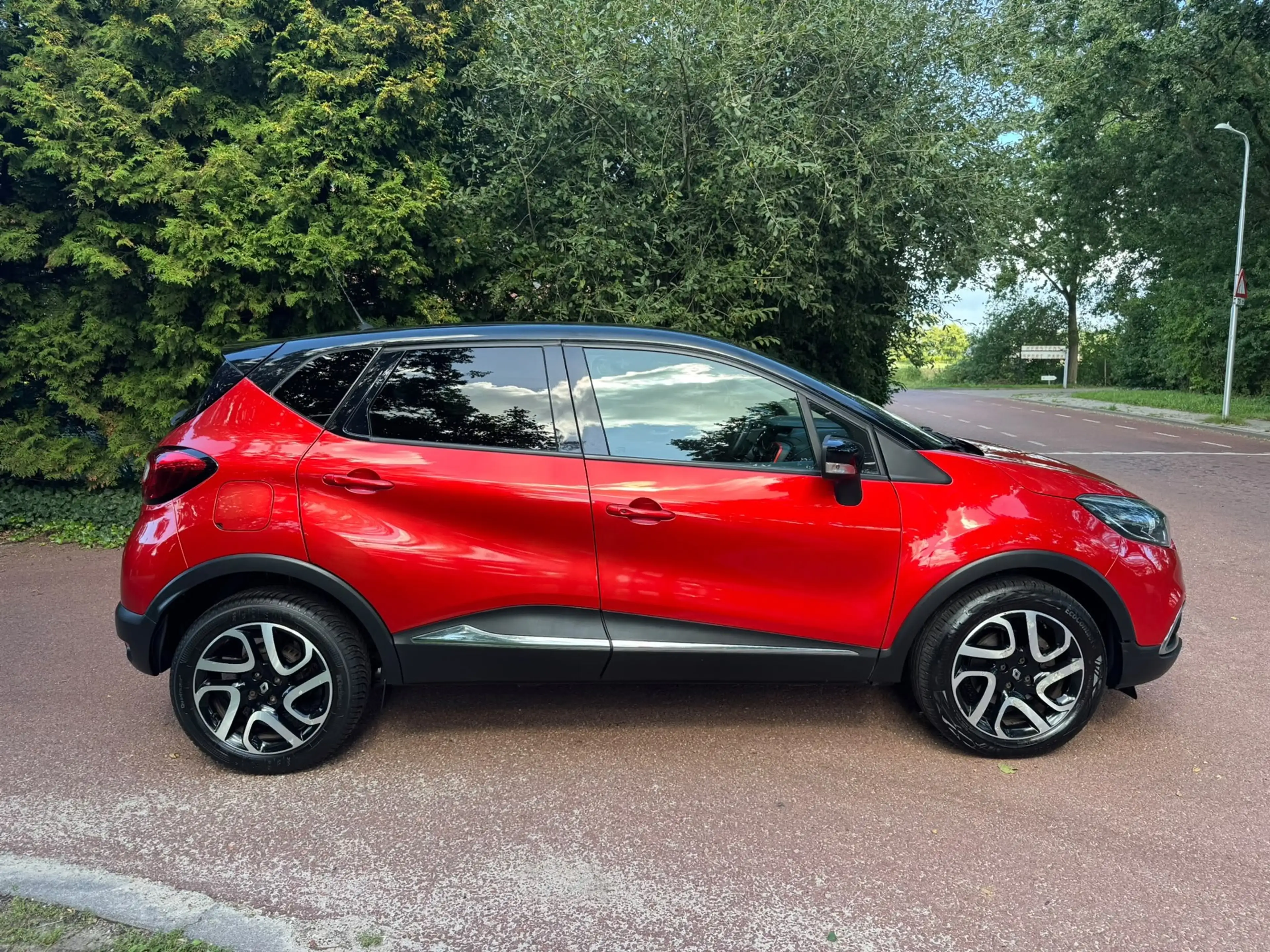 Renault Captur 1.2 TCe Xmod / Navi / Camera / Automaat / Airco / — photo 8
