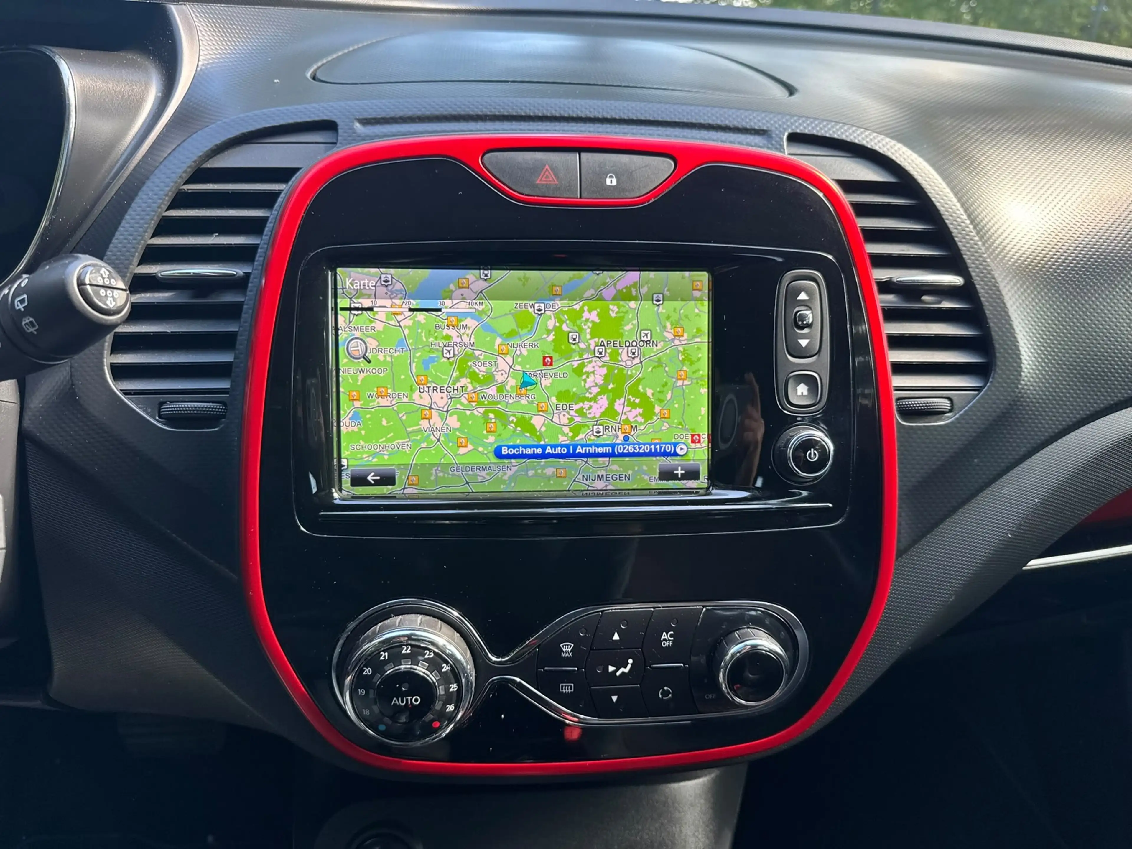 Renault Captur 1.2 TCe Xmod / Navi / Camera / Automaat / Airco / — photo 14