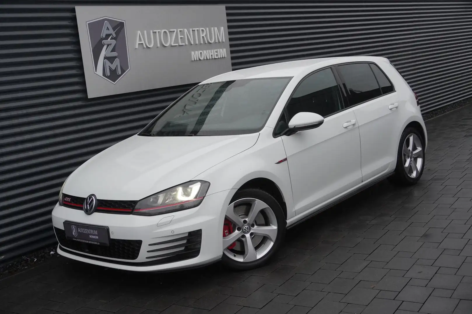 Volkswagen Golf GTI |PERFORMANCE|DSG|BI-XENON|PDC|DAB|AHK| Blanc - 1