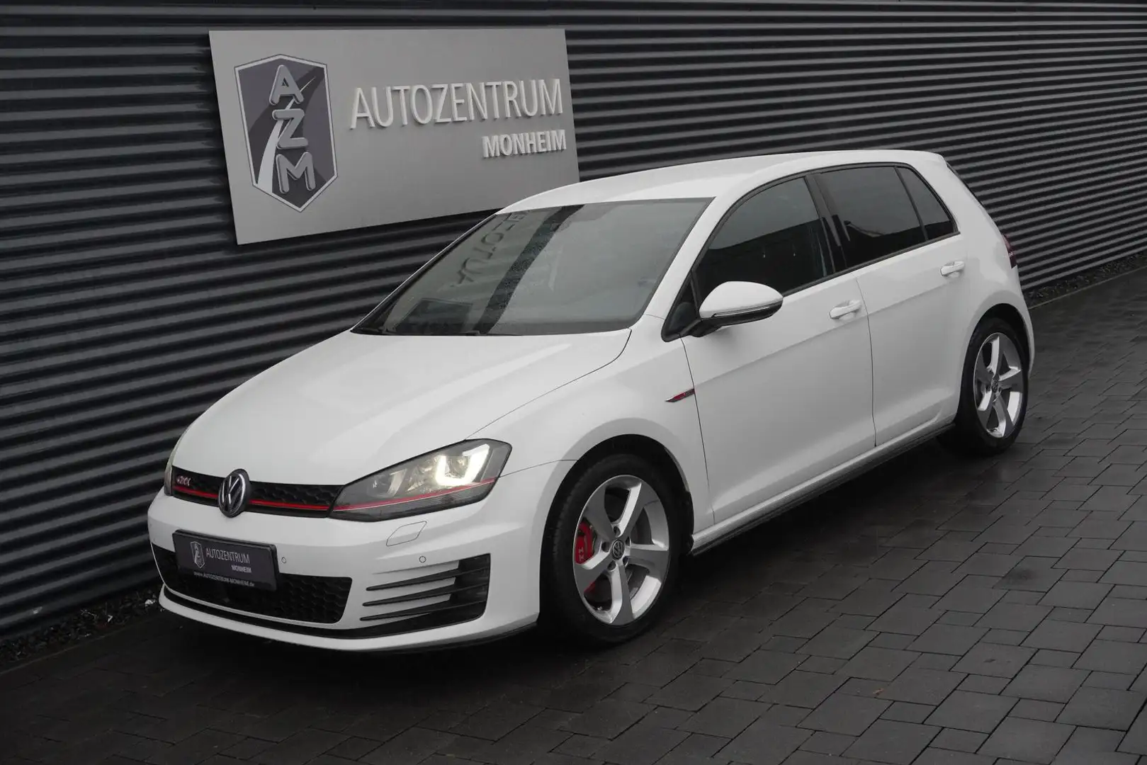 Volkswagen Golf GTI |PERFORMANCE|DSG|BI-XENON|PDC|DAB|AHK| Blanc - 2
