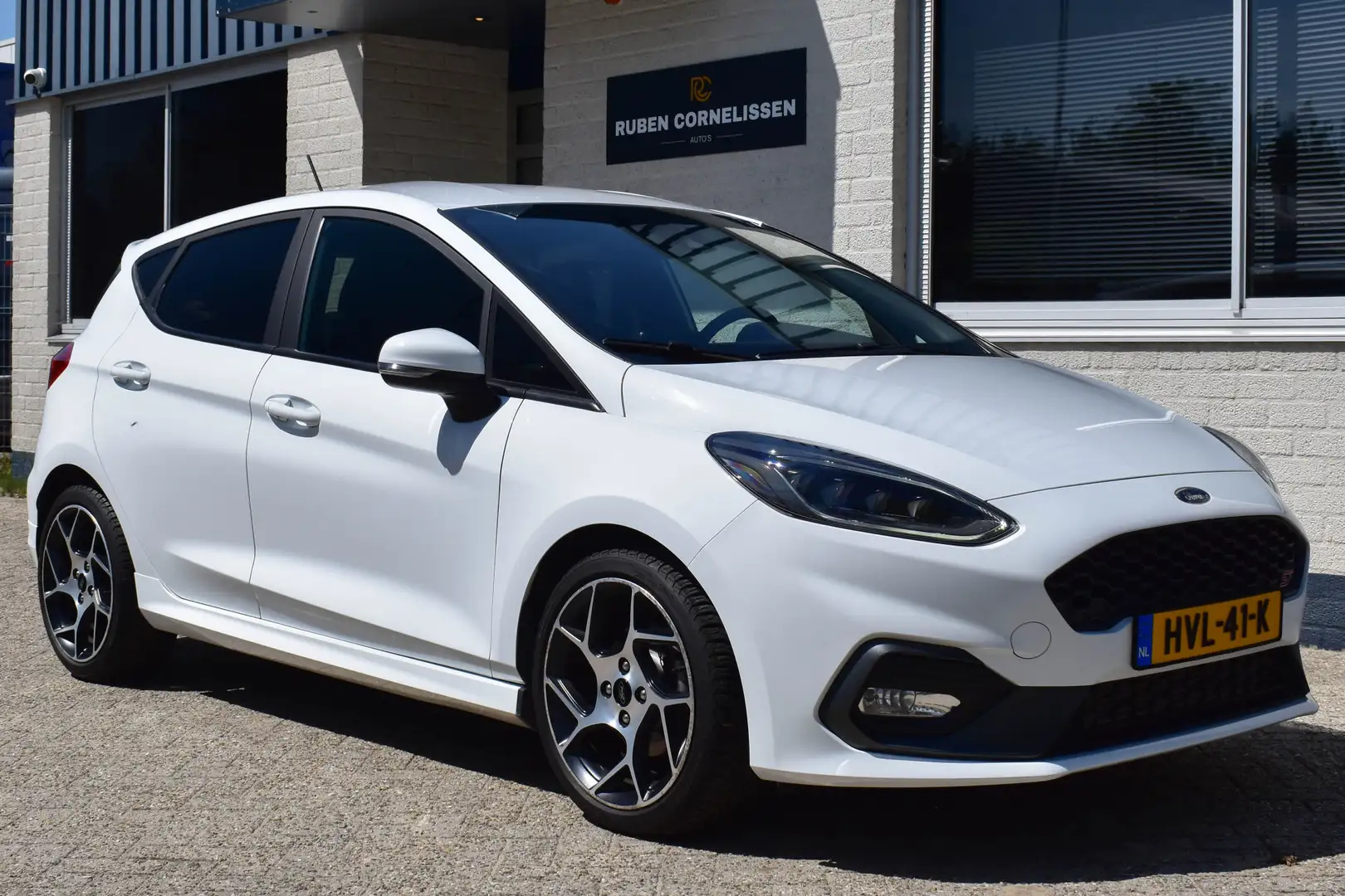 Ford Fiesta 1.5 EcoBoost ST-3 200 PK | Winter Pak. | Carplay | Wit - 1
